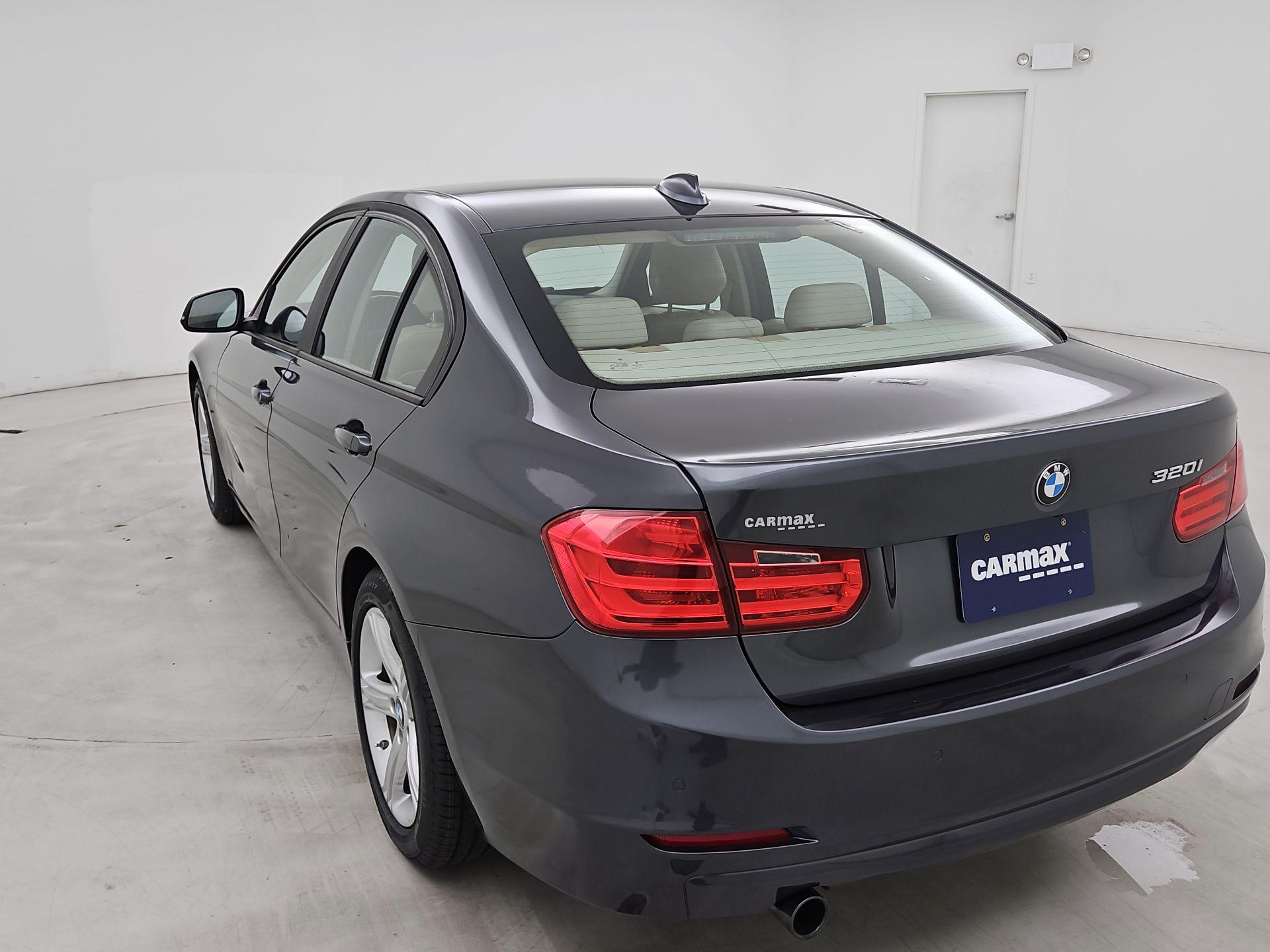 Thumbnail: 2015 BMW 3 Series - 7