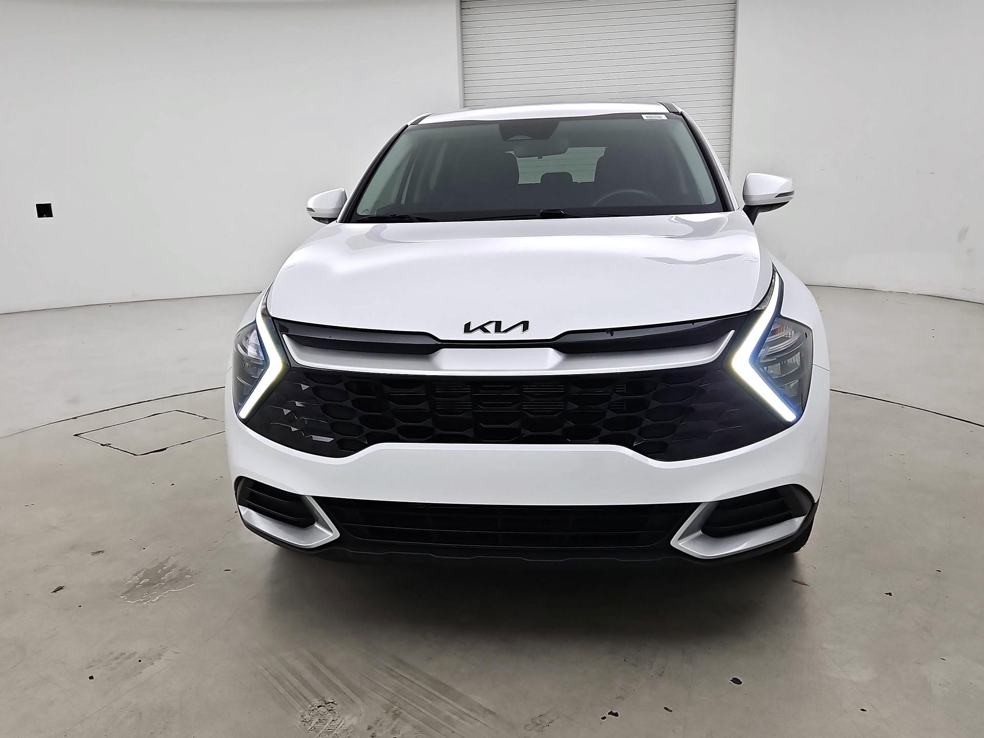 Thumbnail: 2023 Kia Sportage - 2