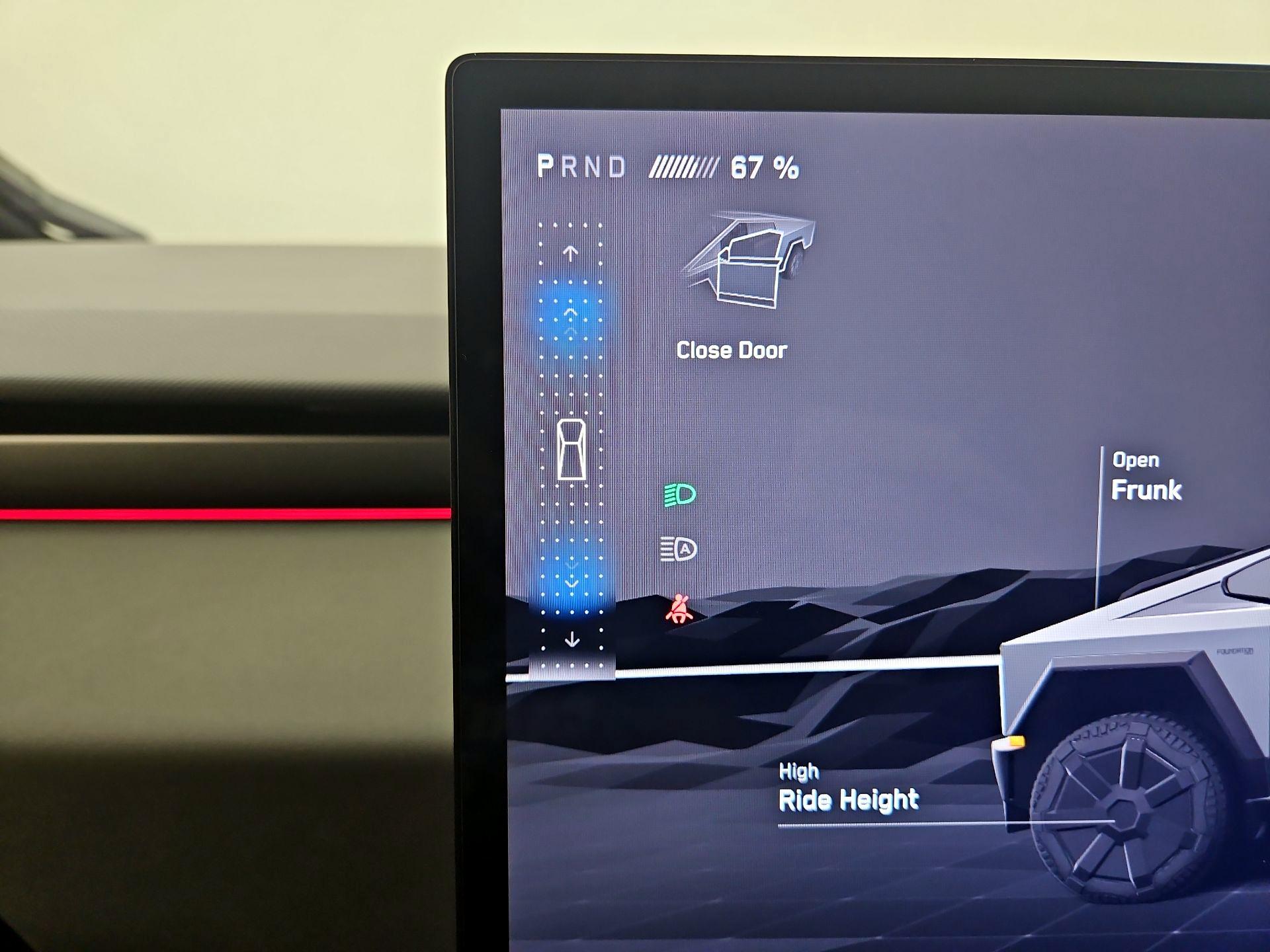 Thumbnail: 2024 Tesla Cybertruck - 16