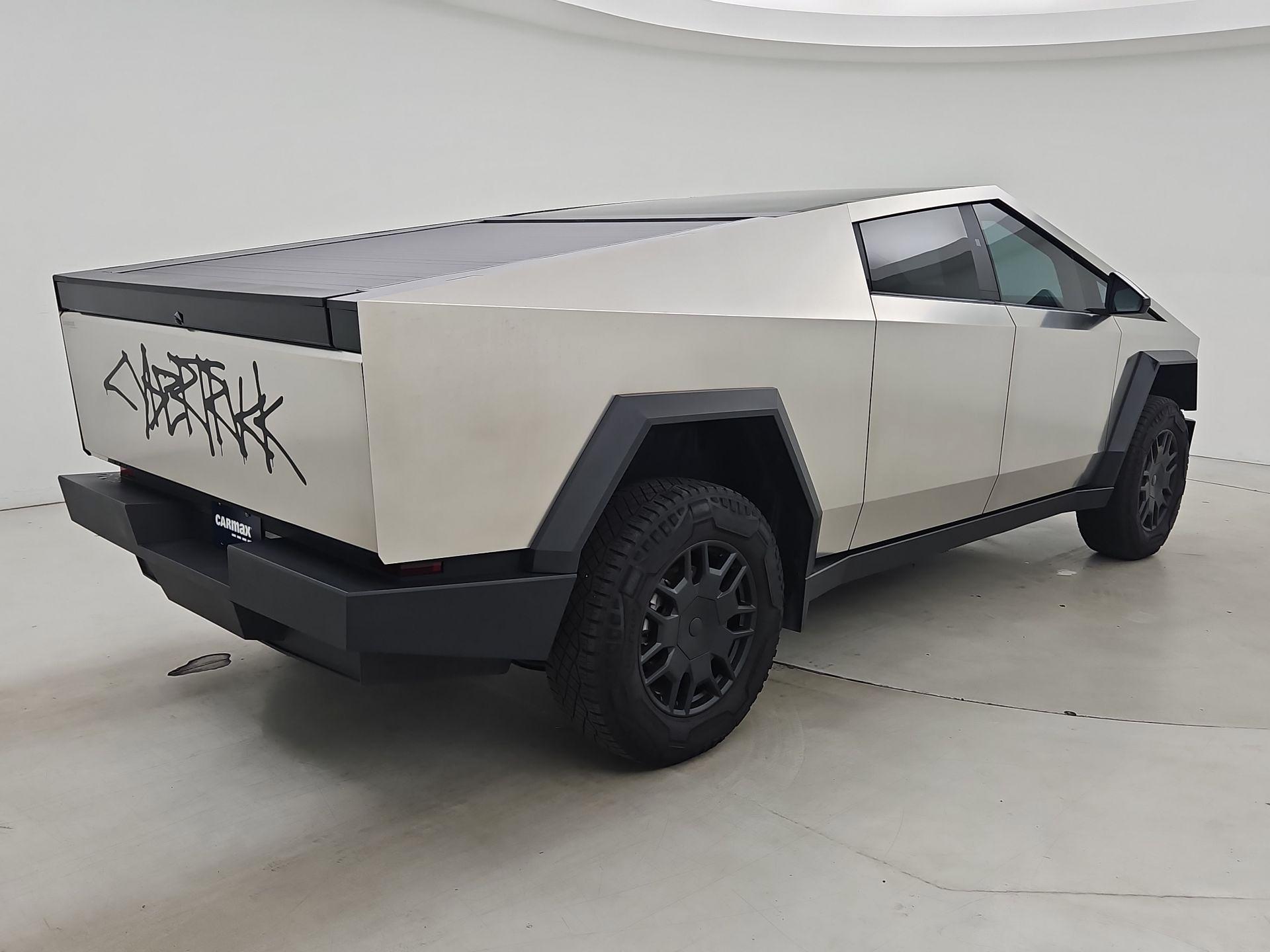 Thumbnail: 2024 Tesla Cybertruck - 5