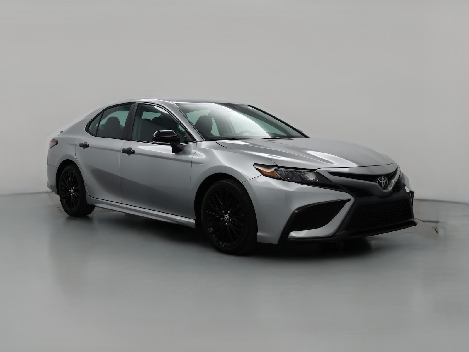 2021 Toyota Camry SE Nightshade - Photo 1