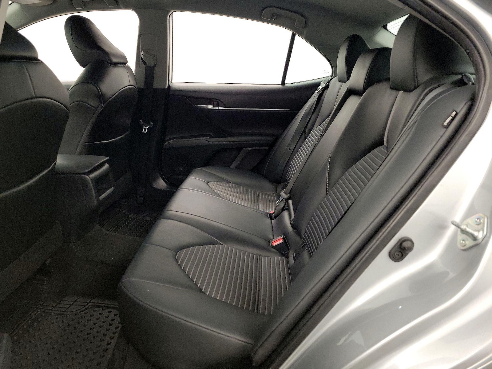 2021 Toyota Camry SE Nightshade - Photo 21