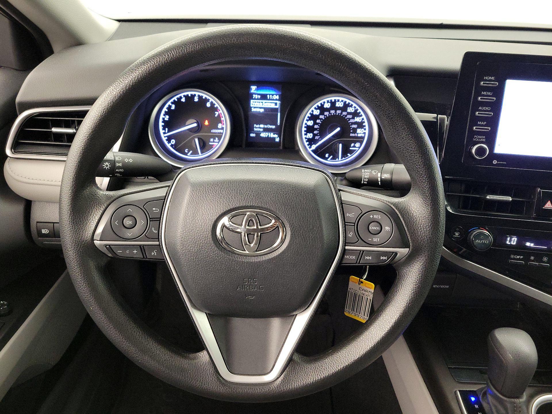 Thumbnail: 2023 Toyota Camry - 10