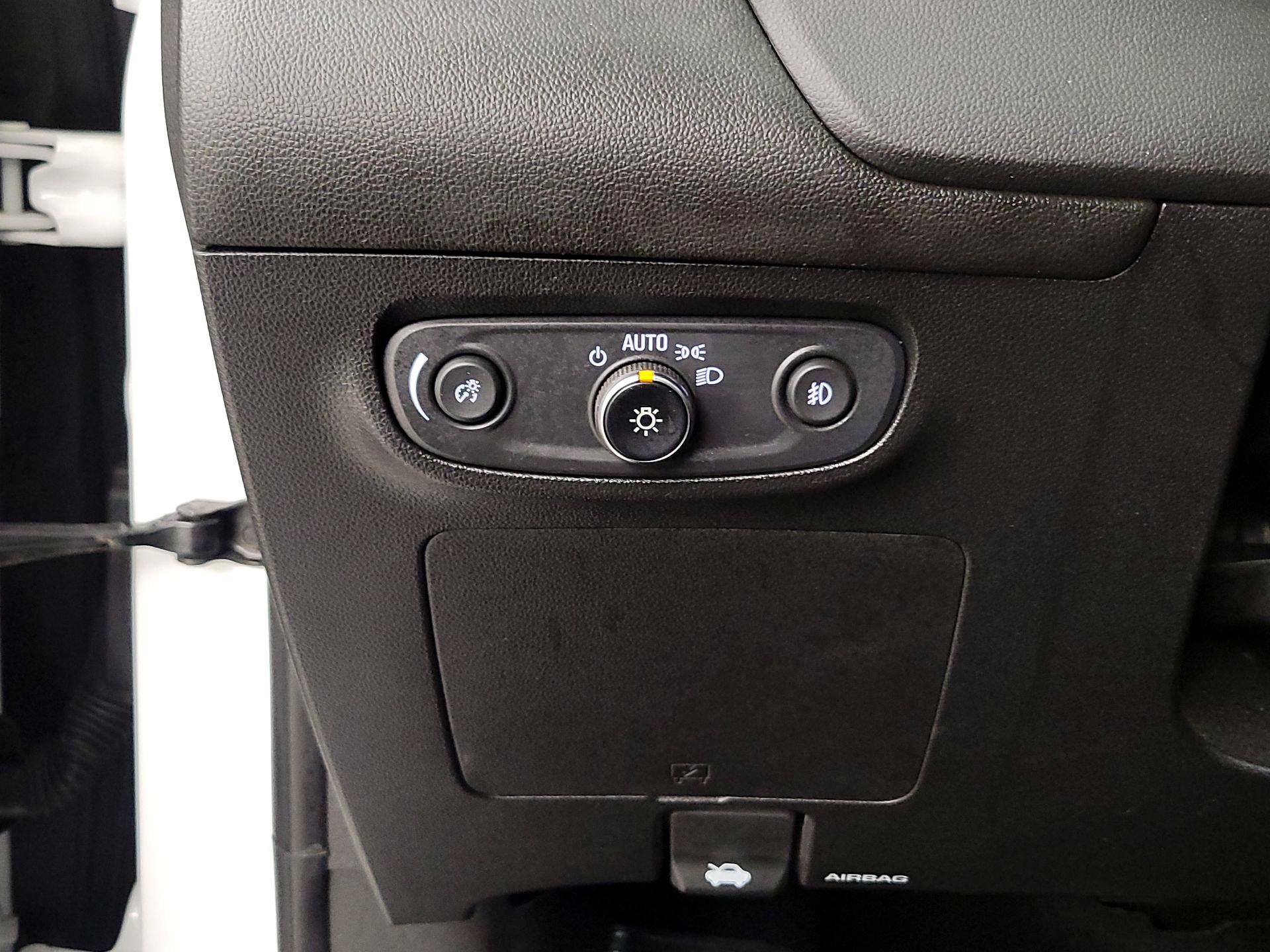 Thumbnail: 2020 Buick Encore GX - 13