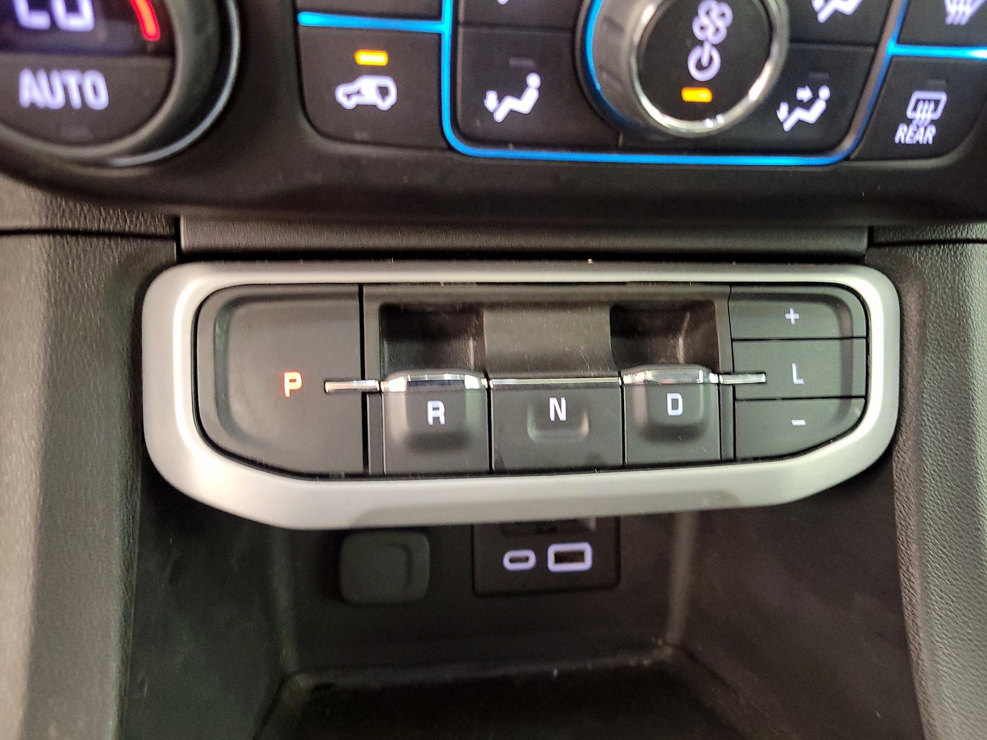 Thumbnail: 2023 GMC Acadia - 18