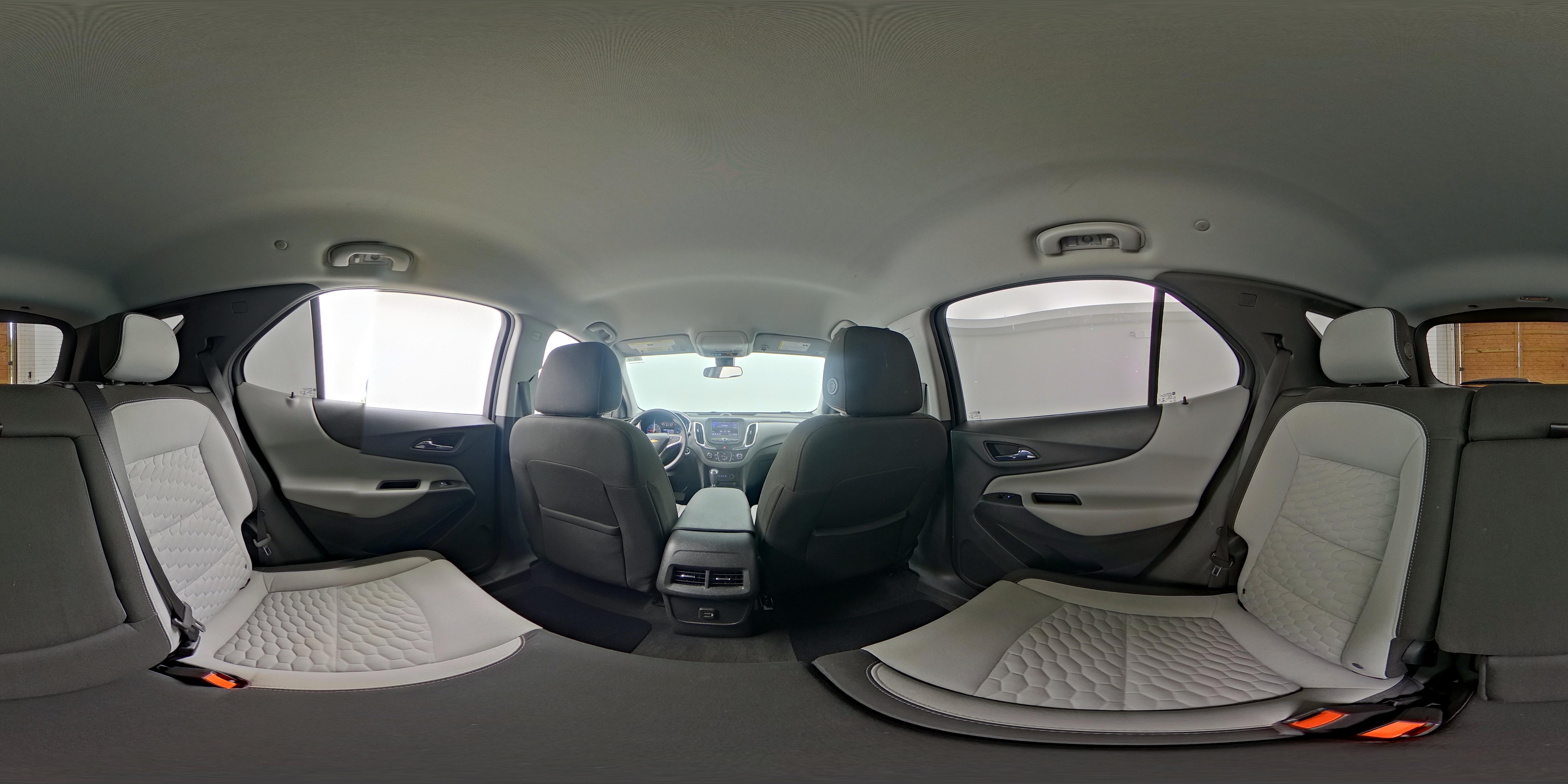 2020 Chevrolet Equinox LS - Photo 25