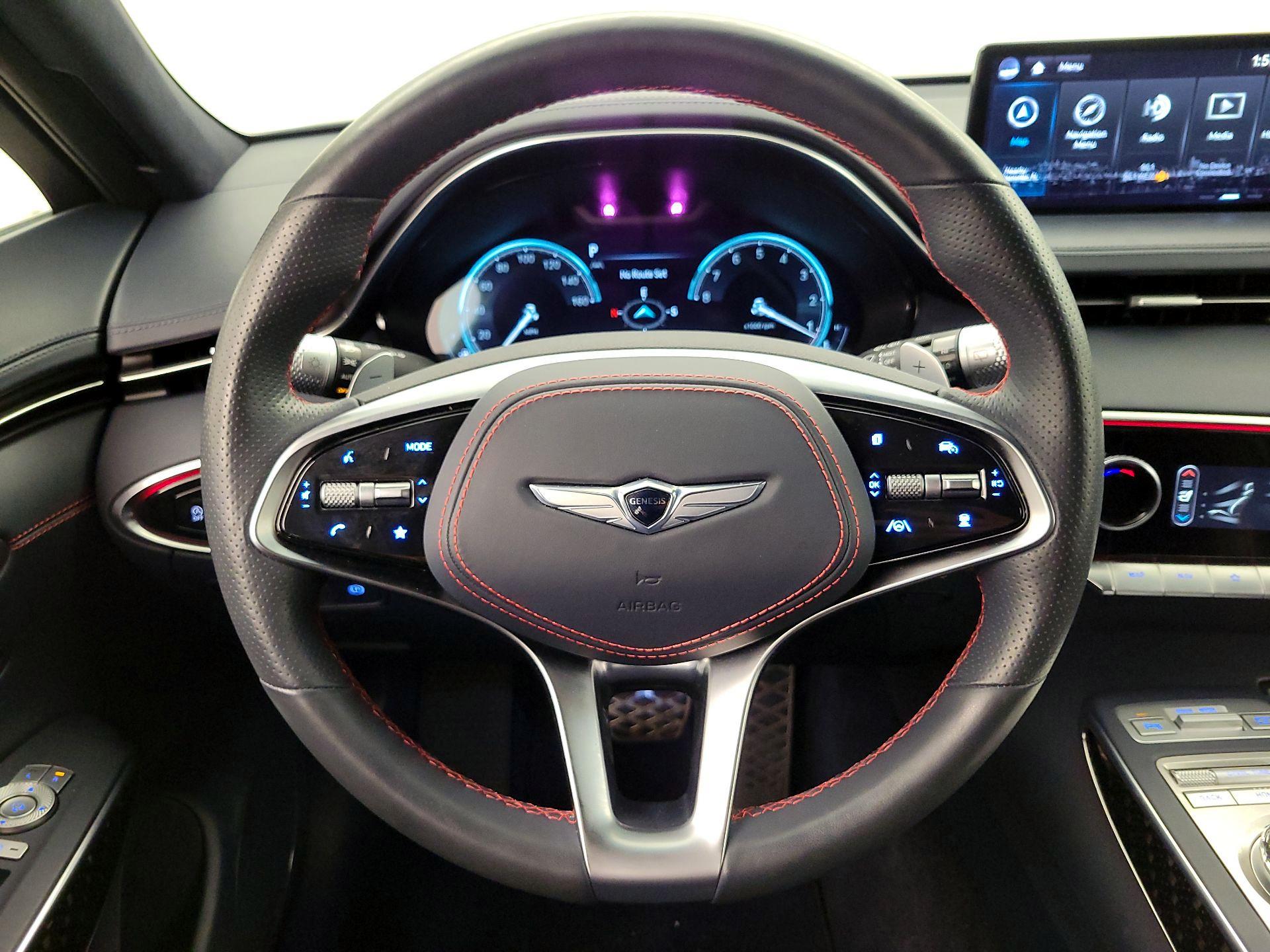 Thumbnail: 2022 Genesis GV70 - 10