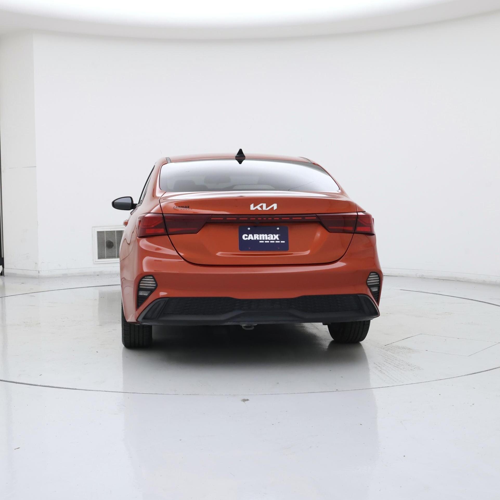 Thumbnail: 2022 Kia Forte - 6