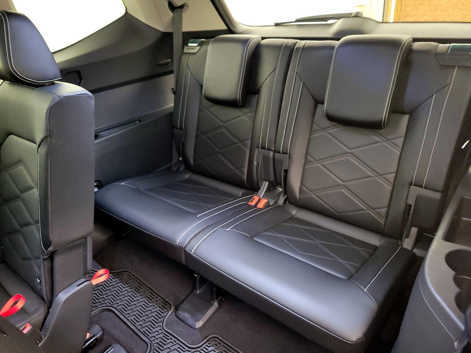2024 Volkswagen Atlas SE w/Tech - Photo 22