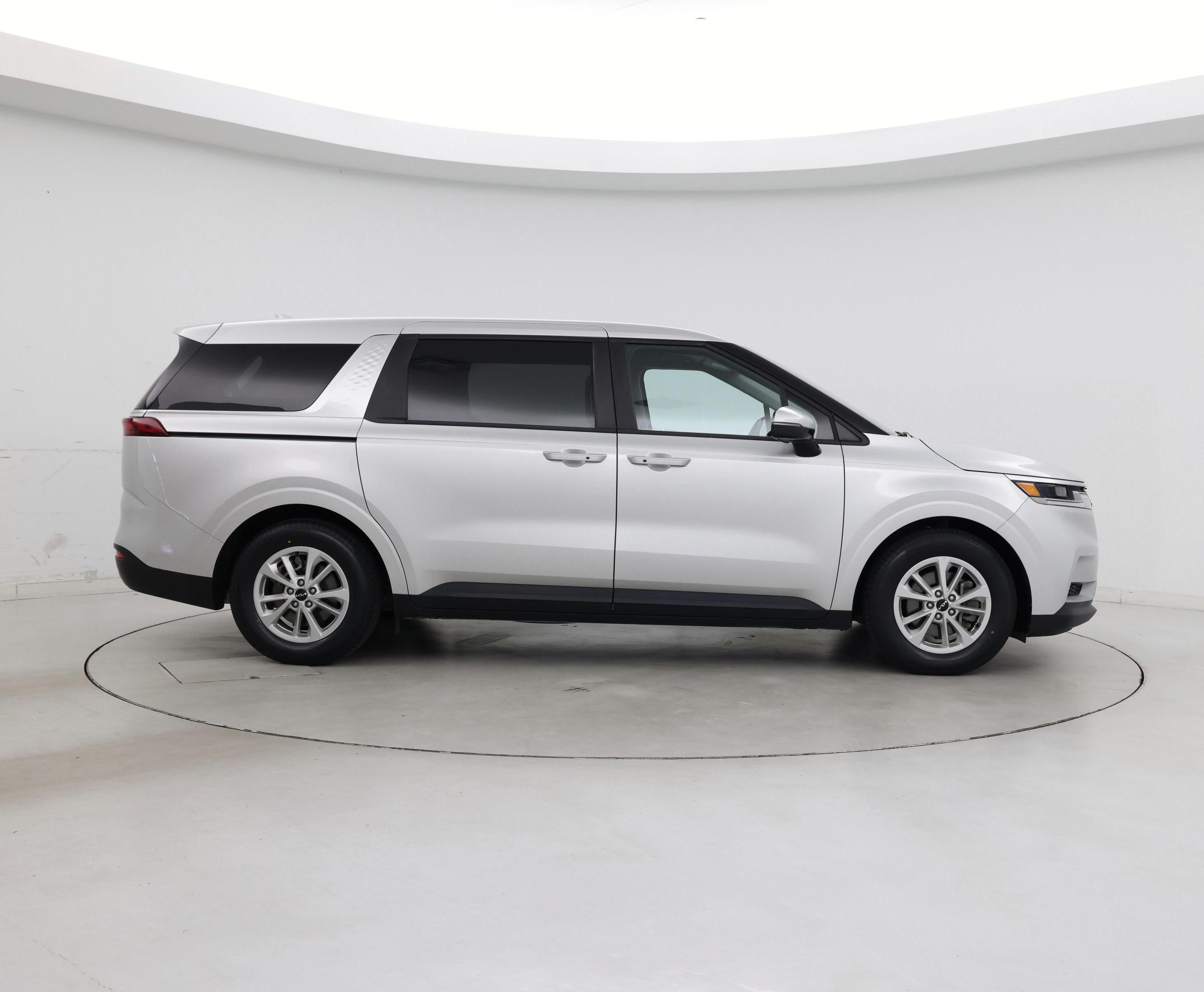 Thumbnail: 2023 Kia Carnival - 7