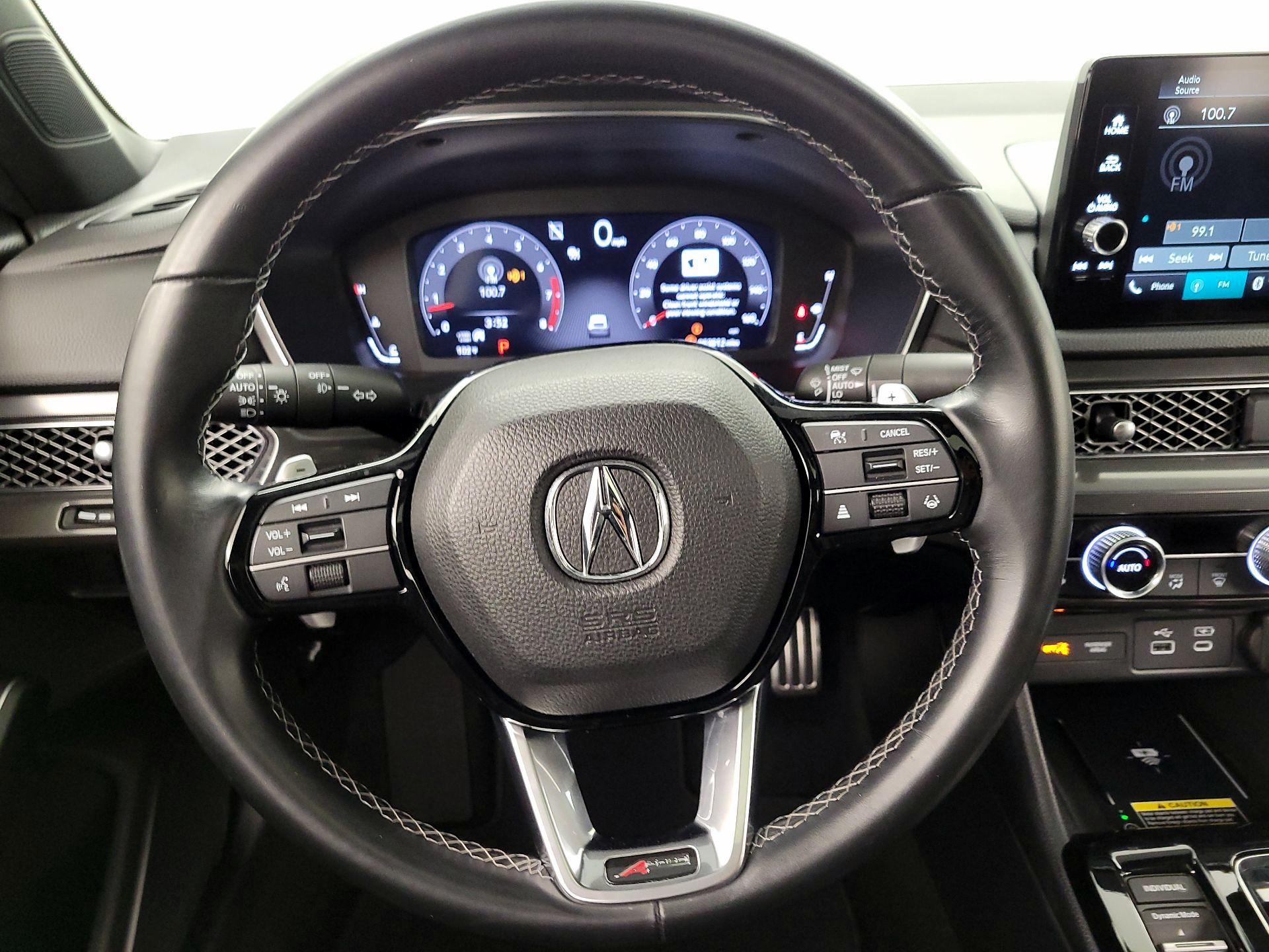 Thumbnail: 2023 Acura Integra - 10