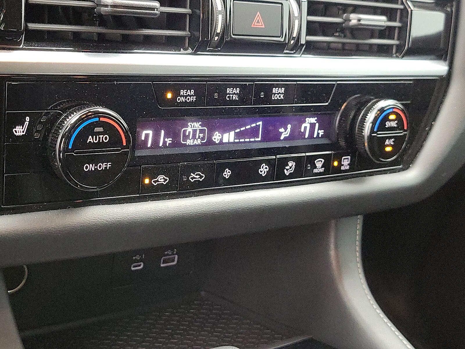 2022 Nissan Pathfinder 17