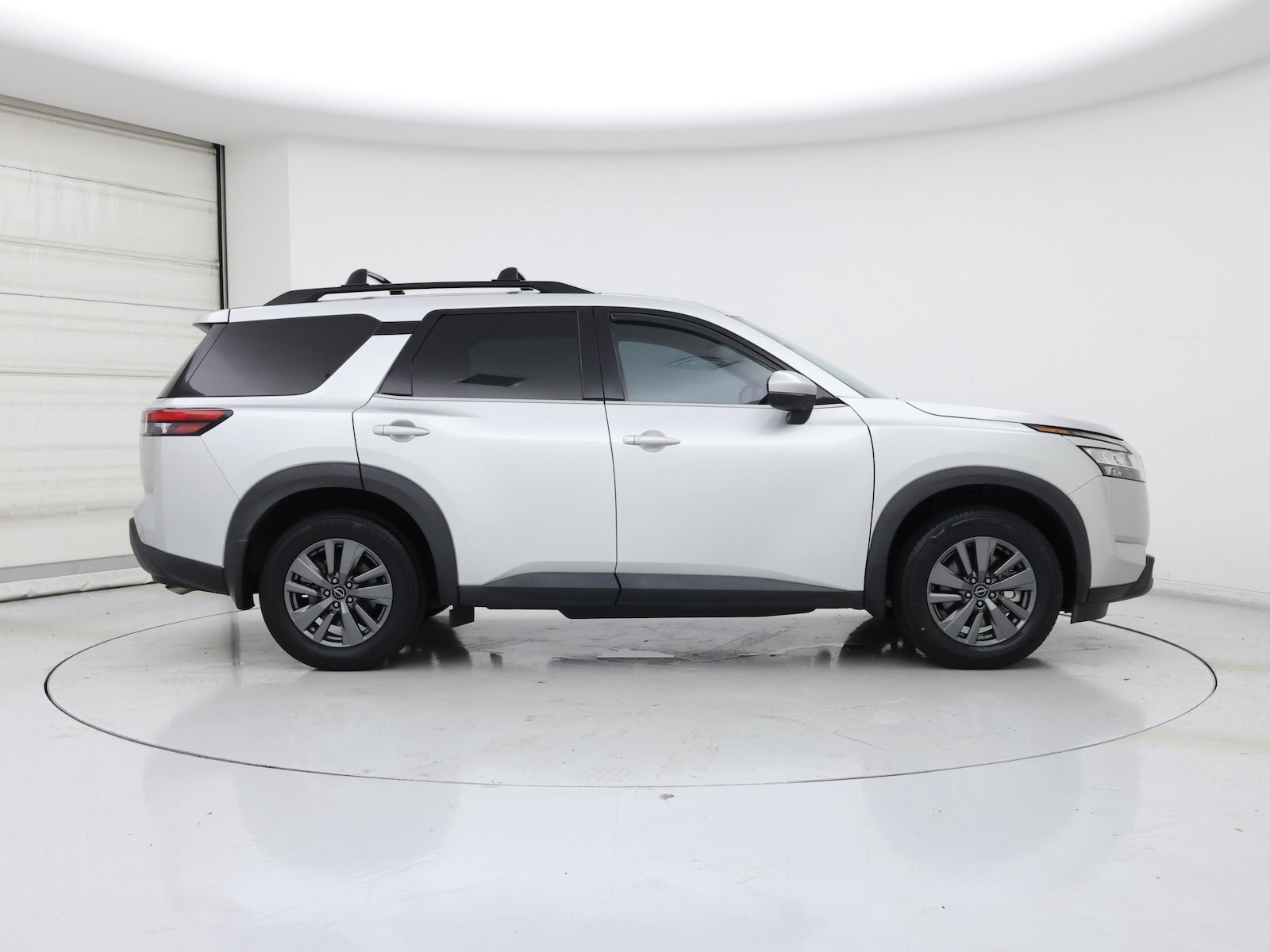 2022 Nissan Pathfinder 8
