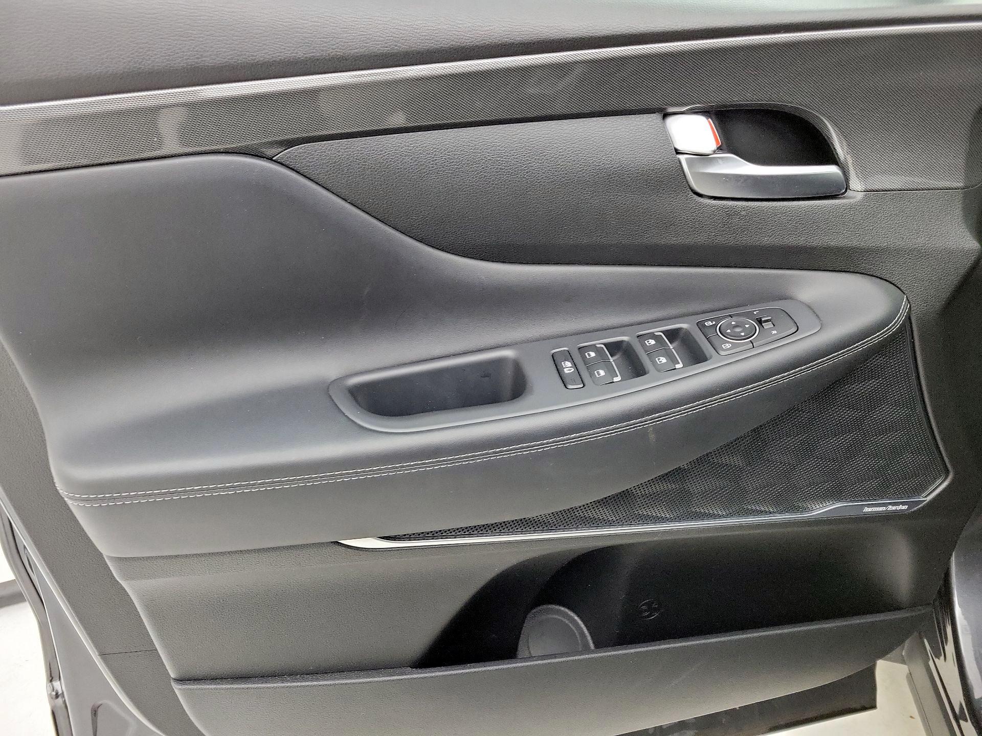 Thumbnail: 2023 Hyundai Santa Fe - 12