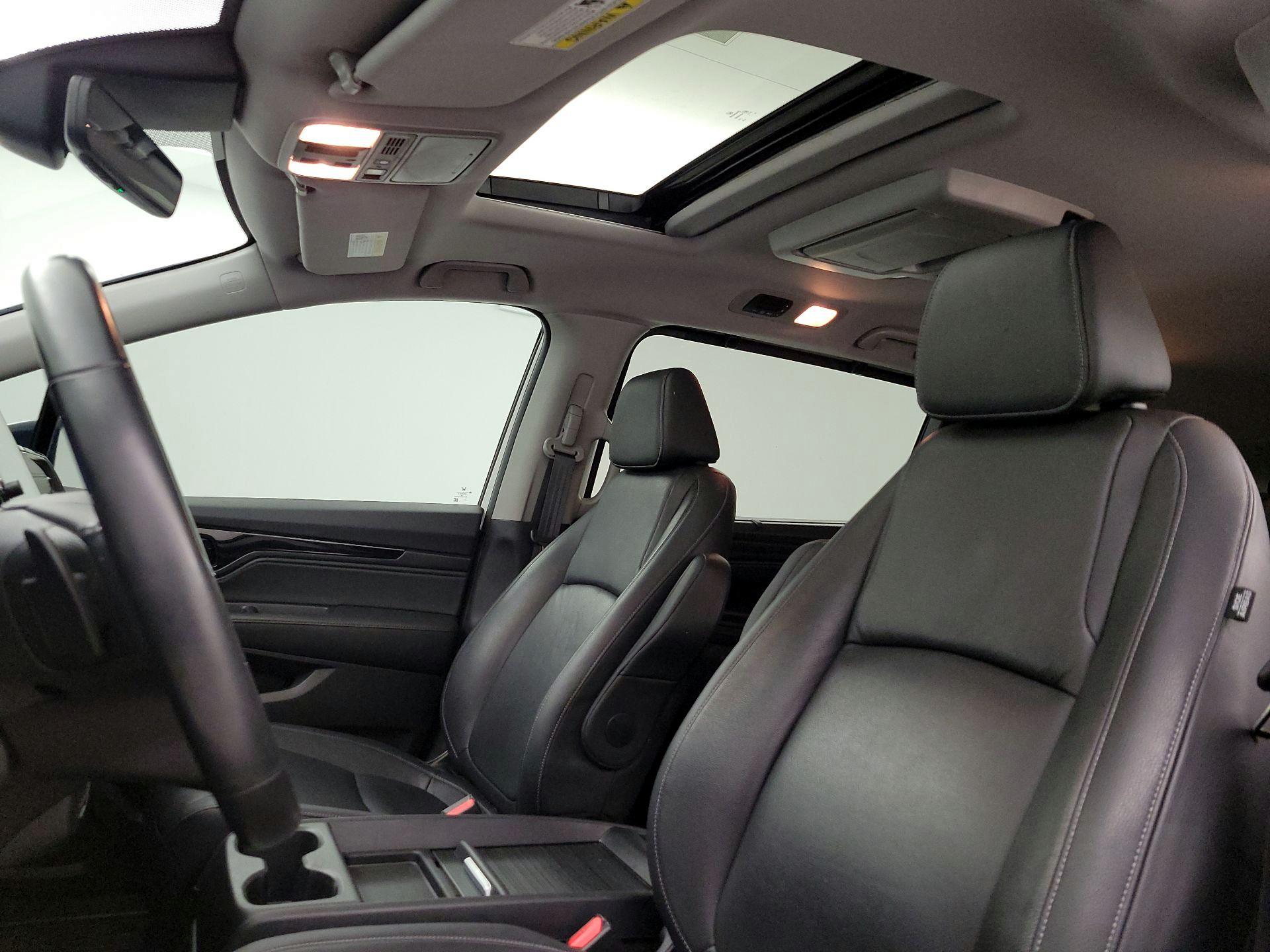 Thumbnail: 2023 Honda Odyssey - 19