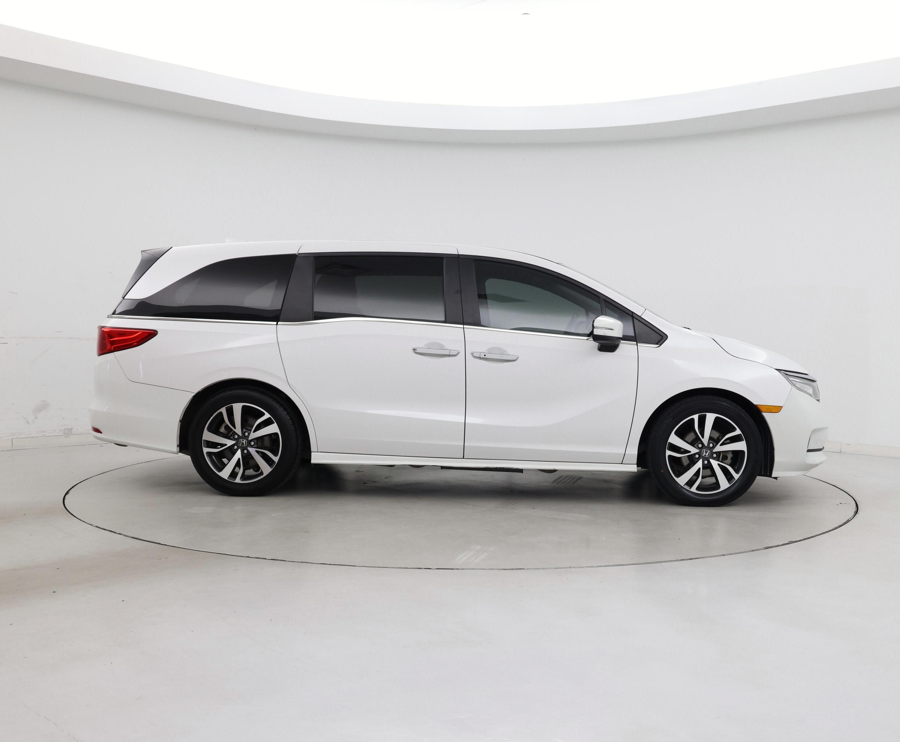 Thumbnail: 2023 Honda Odyssey - 7