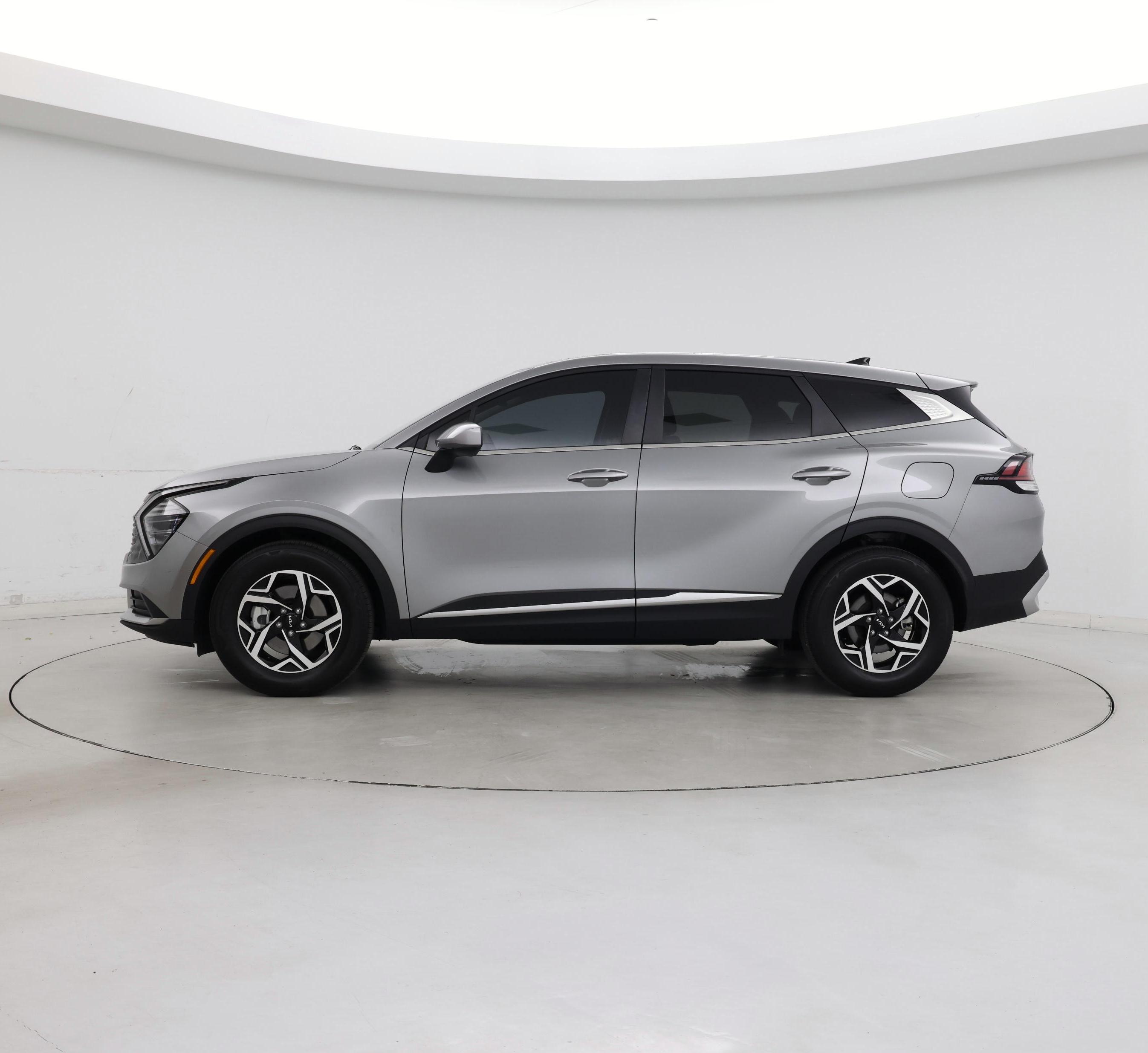 Thumbnail: 2025 Kia Sportage - 3