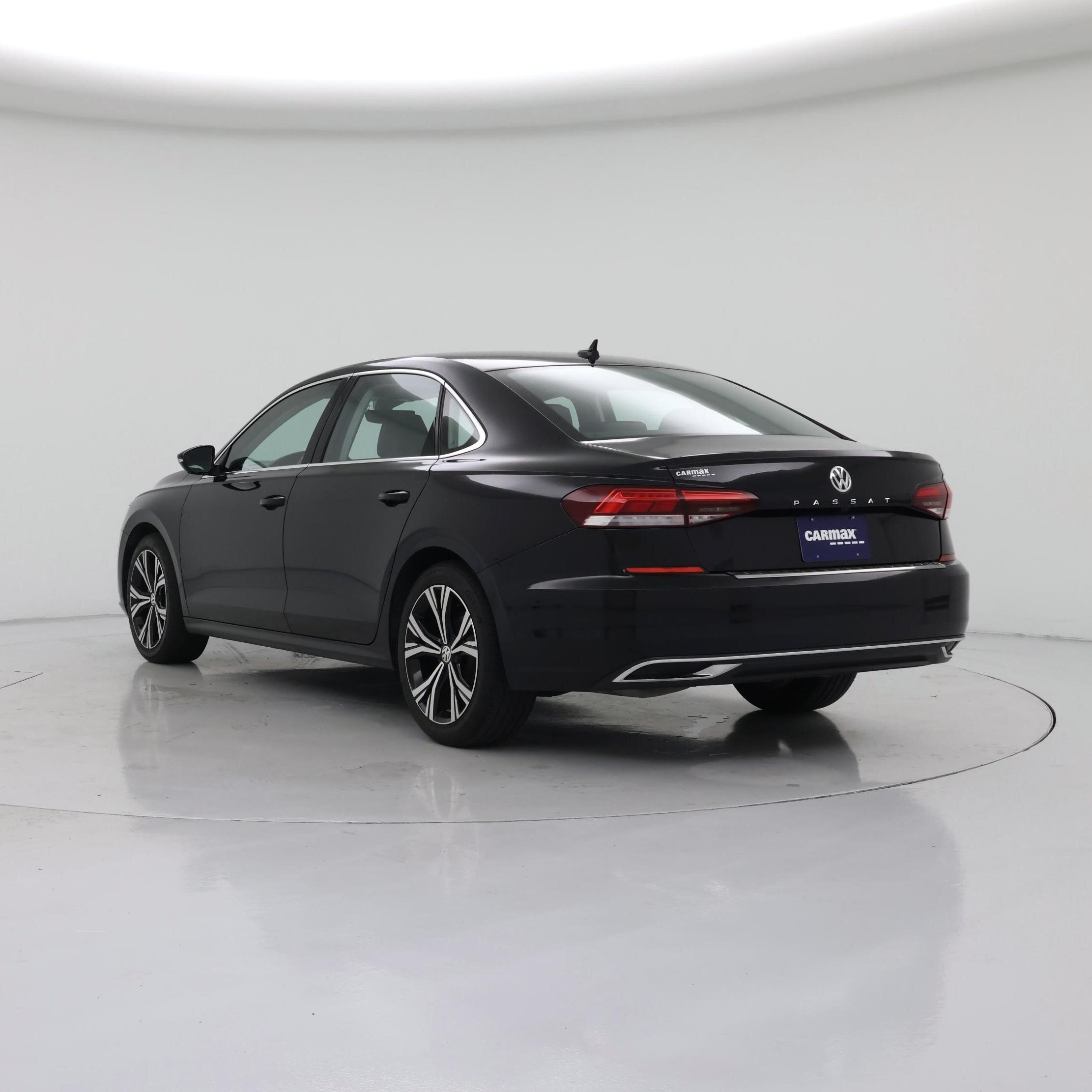 Thumbnail: 2022 Volkswagen Passat - 2