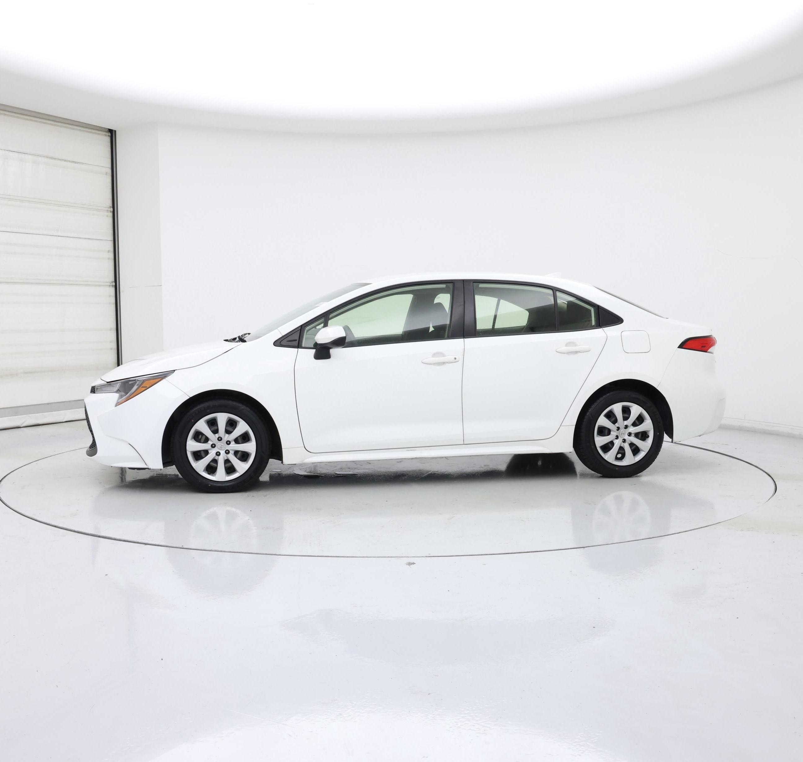Thumbnail: 2022 Toyota Corolla - 3