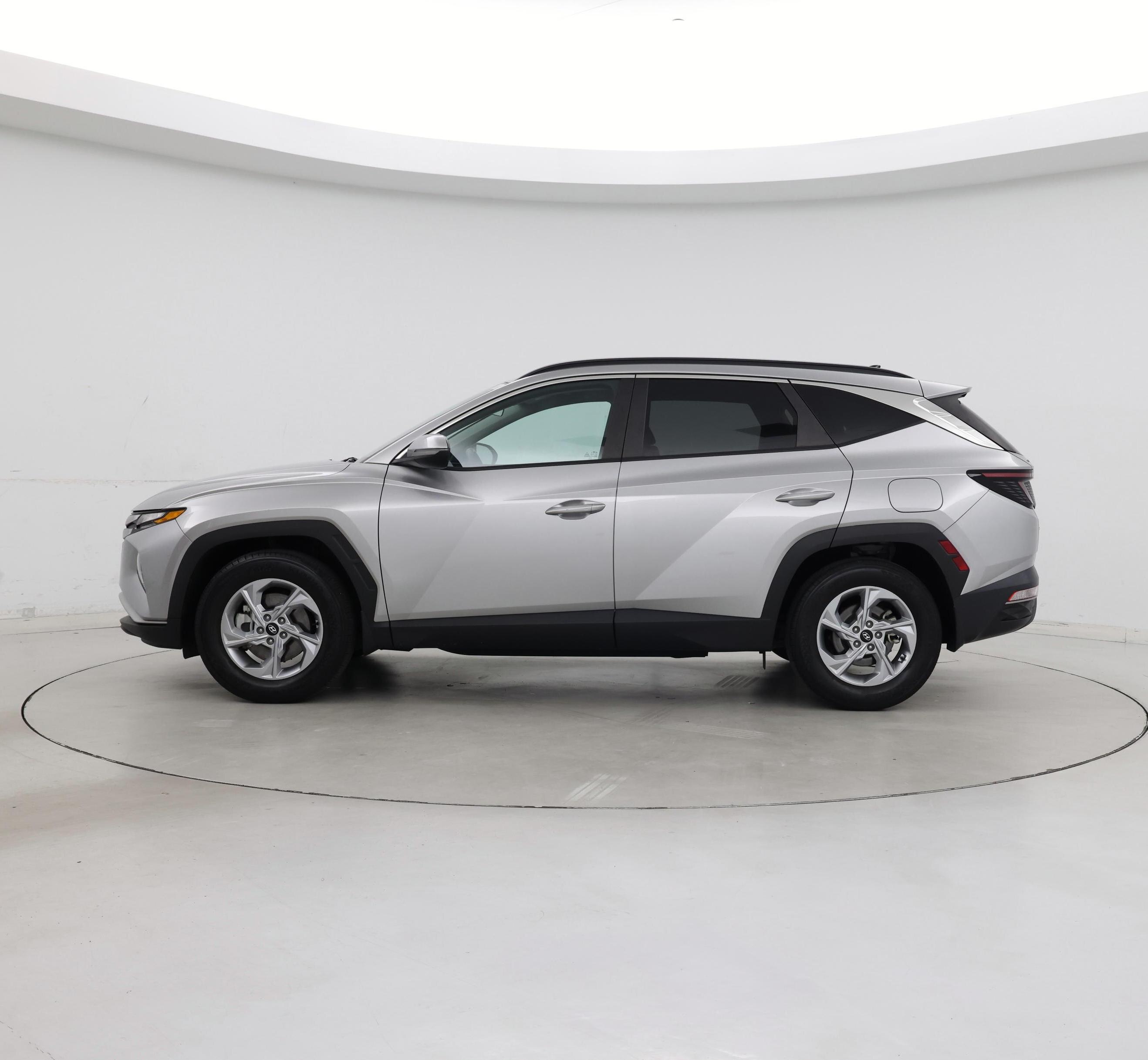 Thumbnail: 2023 Hyundai Tucson - 3