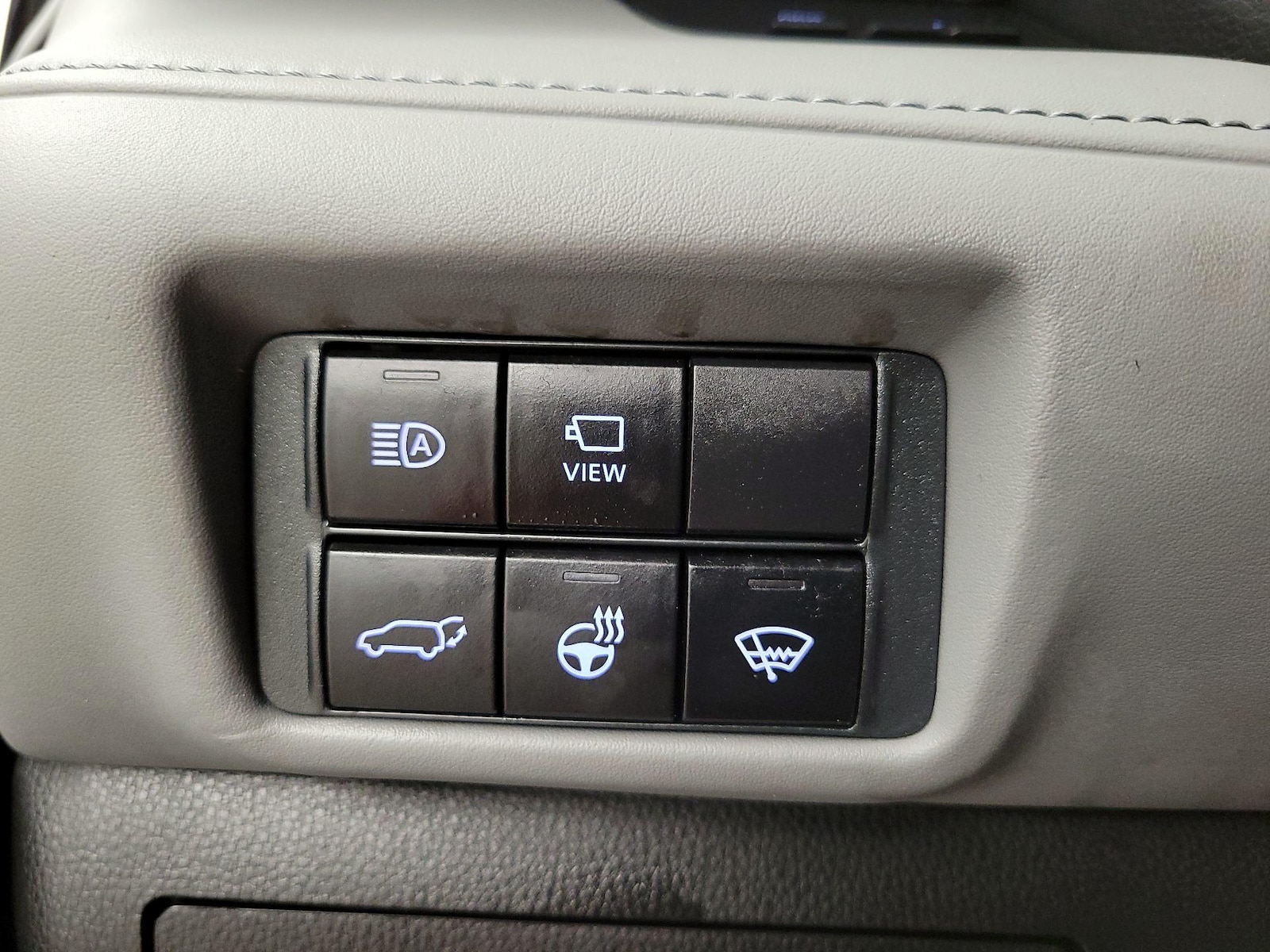 2022 Toyota Highlander Platinum - Photo 14