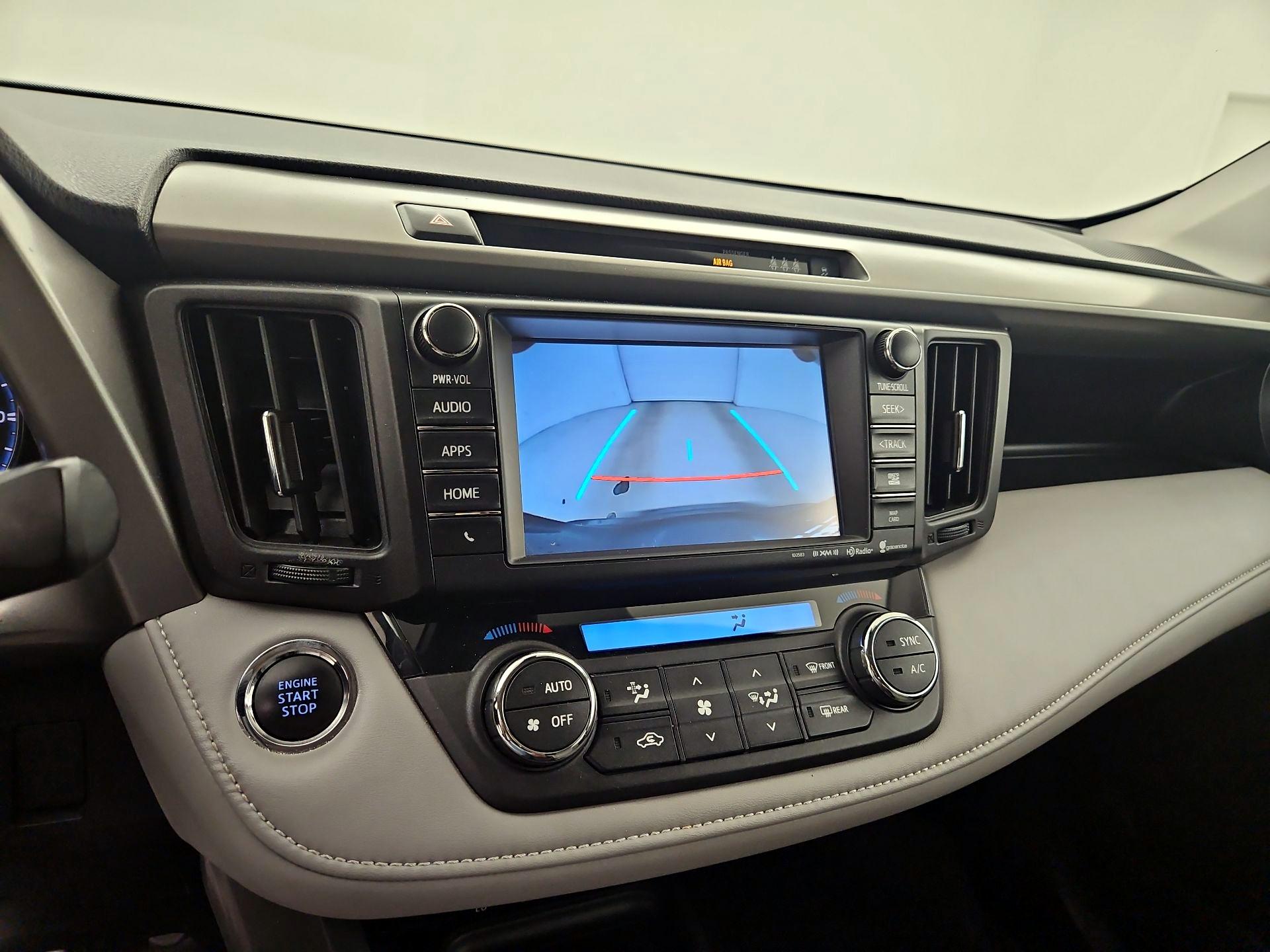 Thumbnail: 2018 Toyota RAV4 - 13