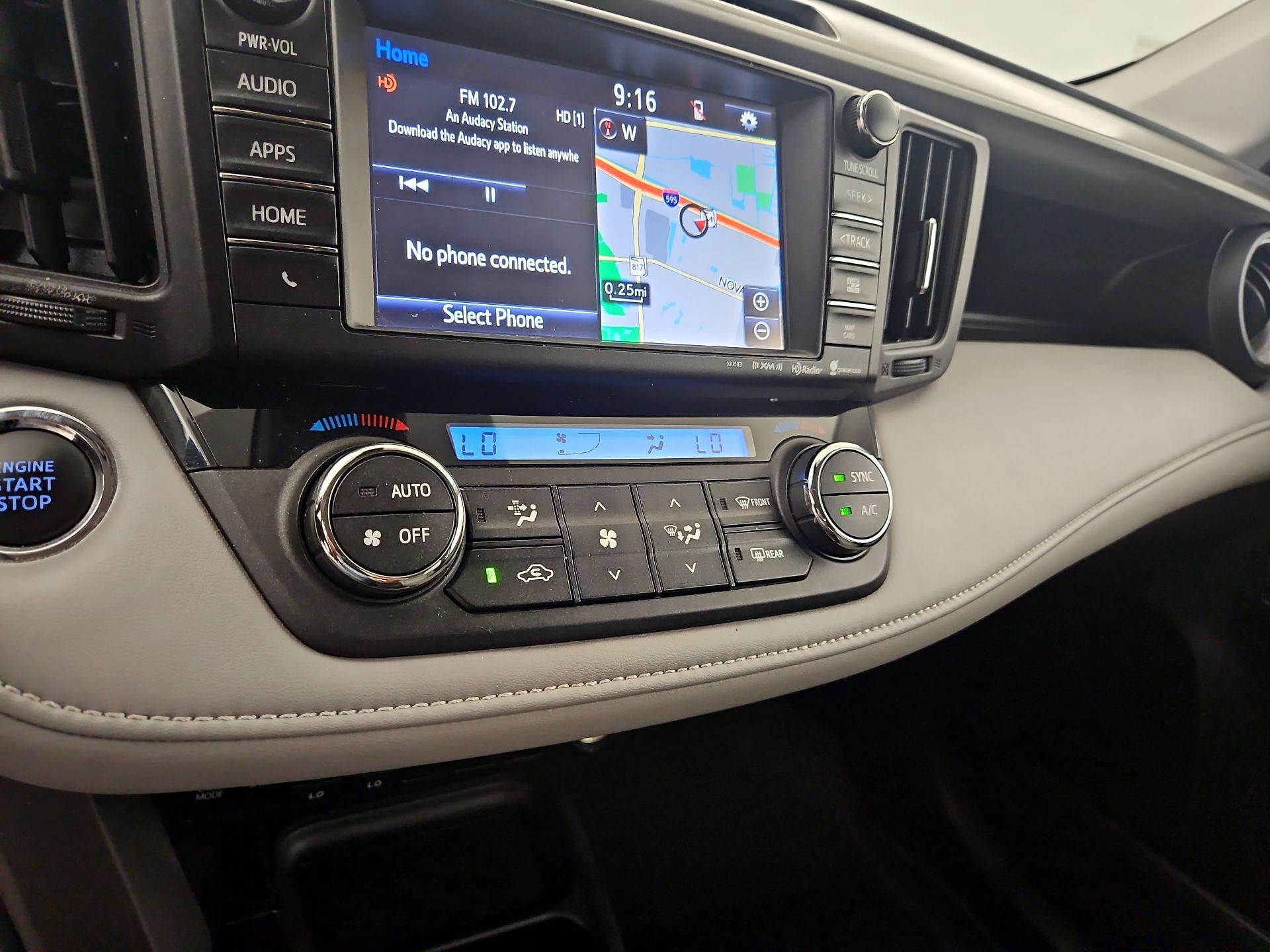 Thumbnail: 2018 Toyota RAV4 - 15