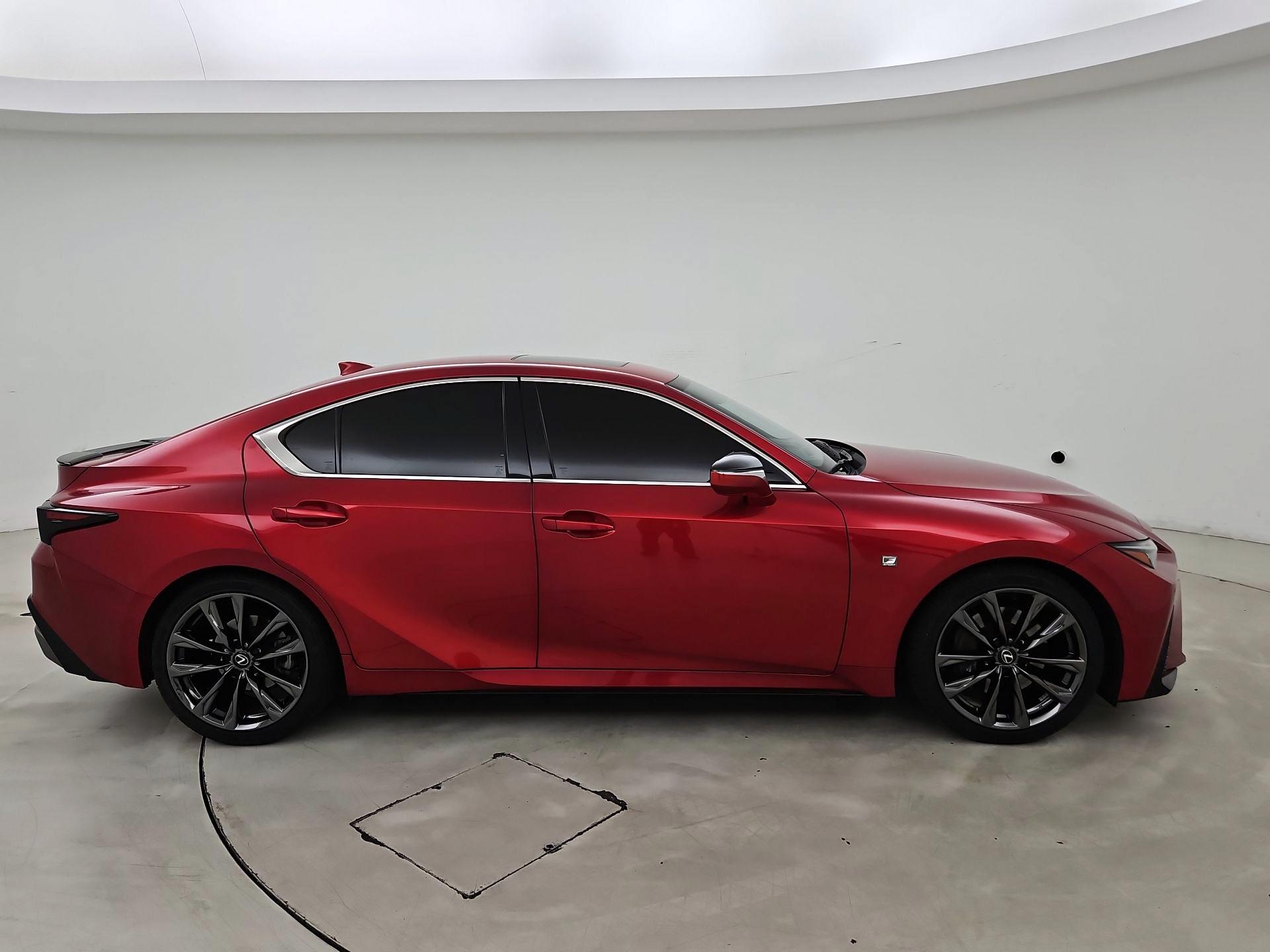 Thumbnail: 2023 Lexus IS - 4