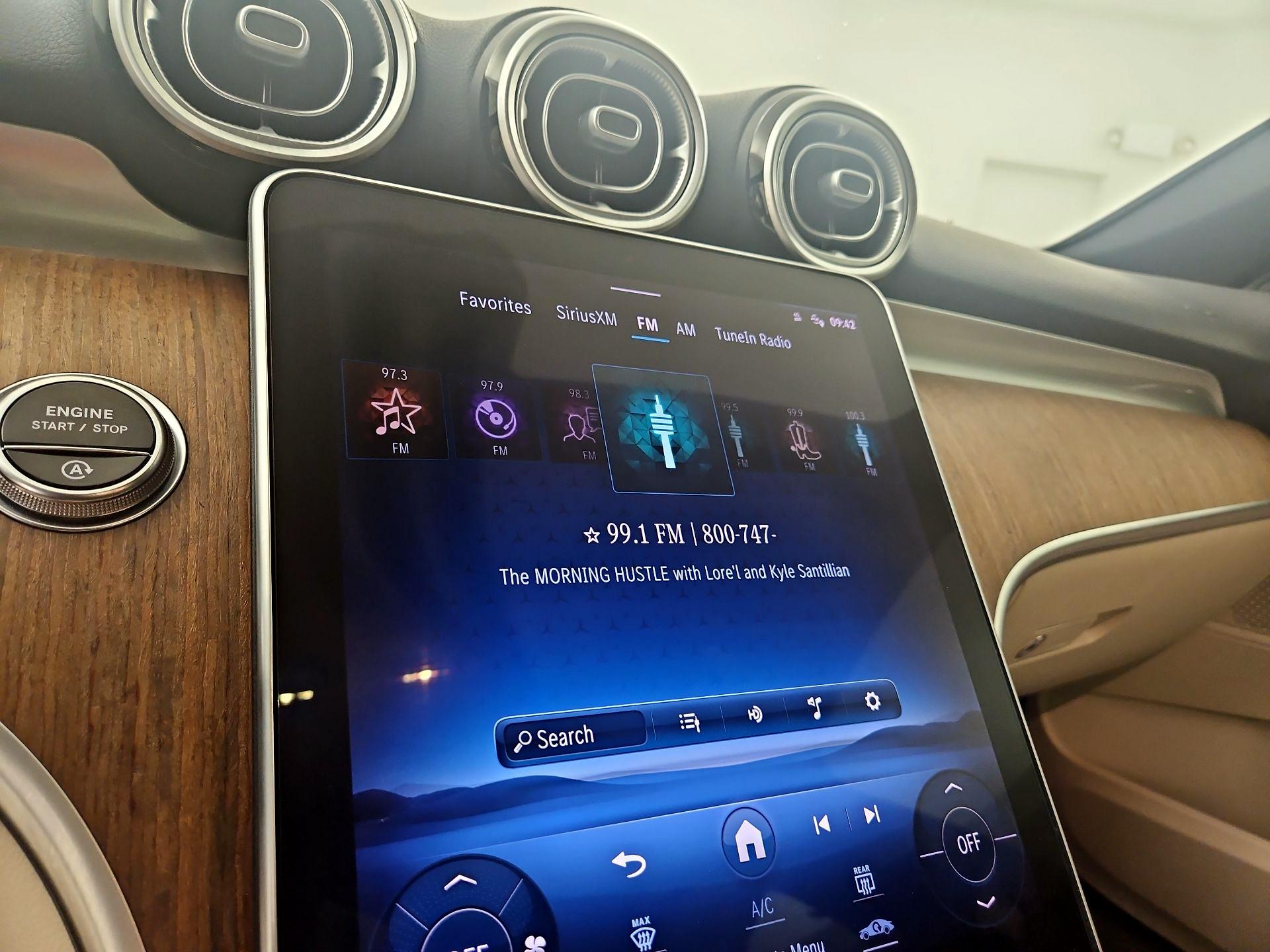 Thumbnail: 2022 Mercedes-Benz C-Class - 13