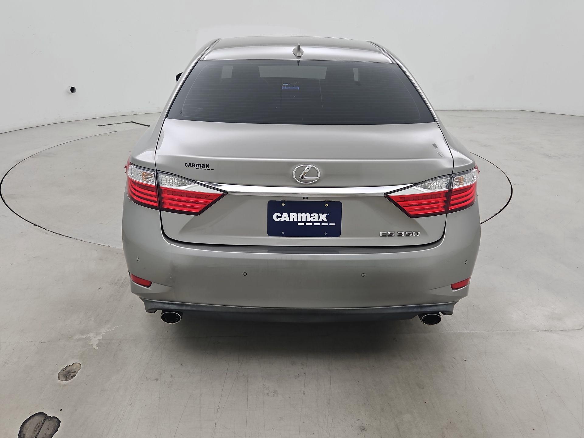 Thumbnail: 2015 Lexus ES - 6