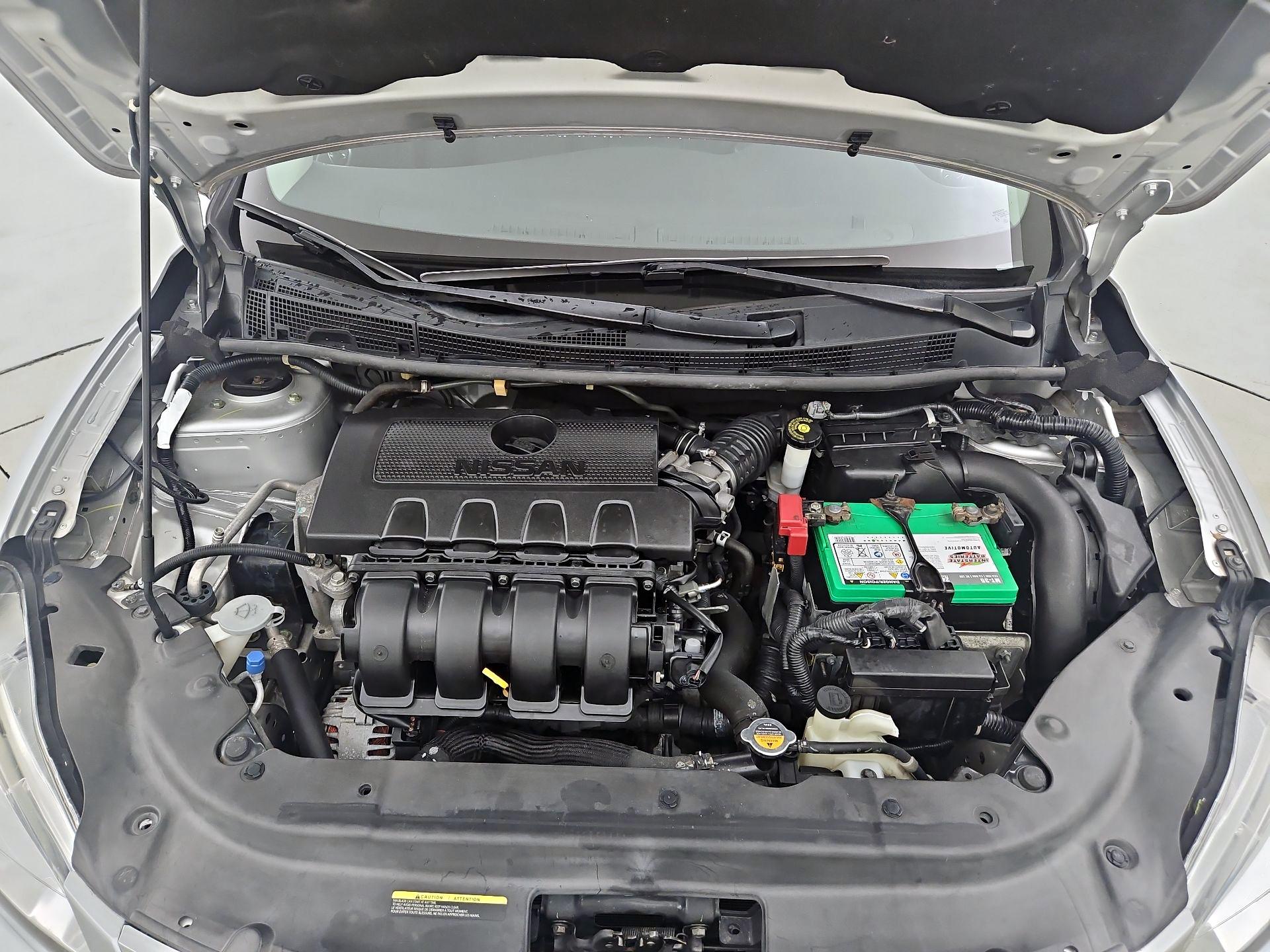 Thumbnail: 2015 Nissan Sentra - 18