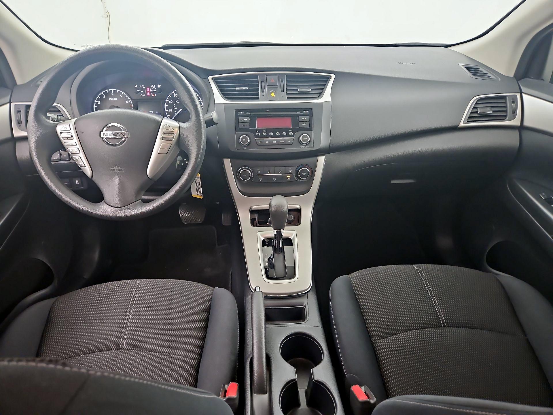 Thumbnail: 2015 Nissan Sentra - 8