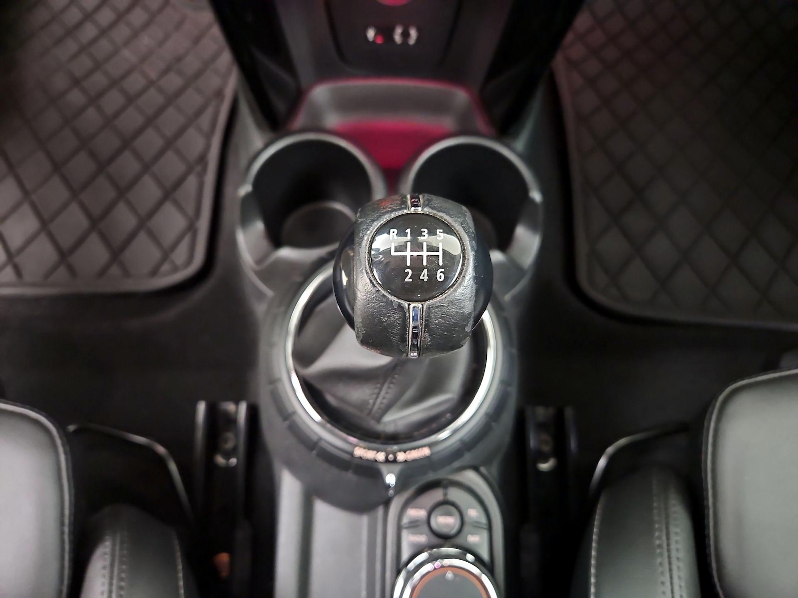 2016 MINI Cooper S - Photo 17