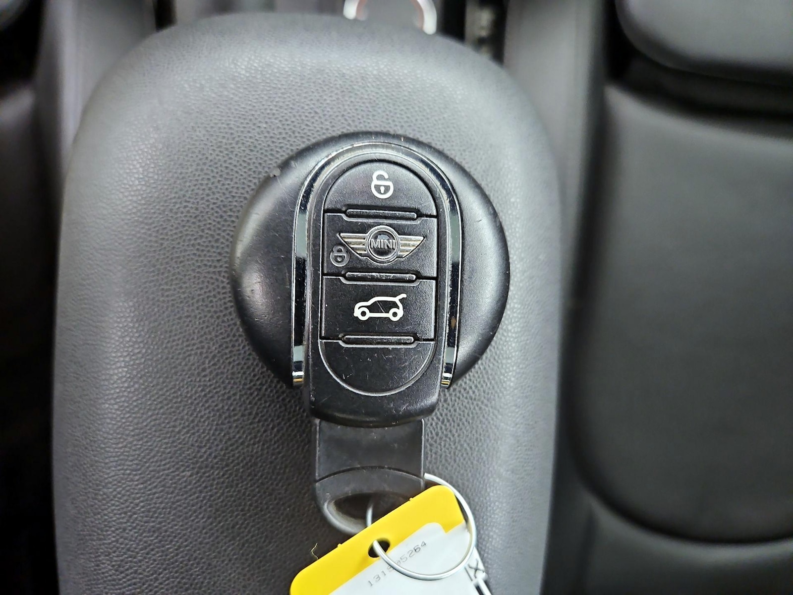 2016 MINI Cooper S - Photo 23