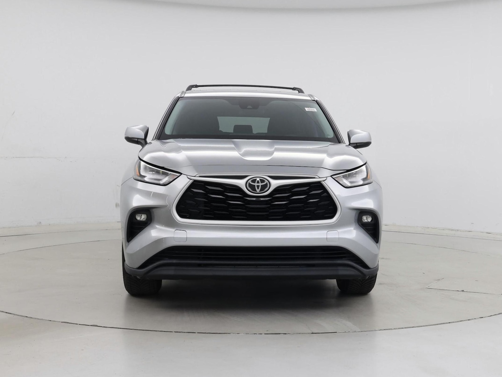2020 Toyota Highlander LE - Photo 6