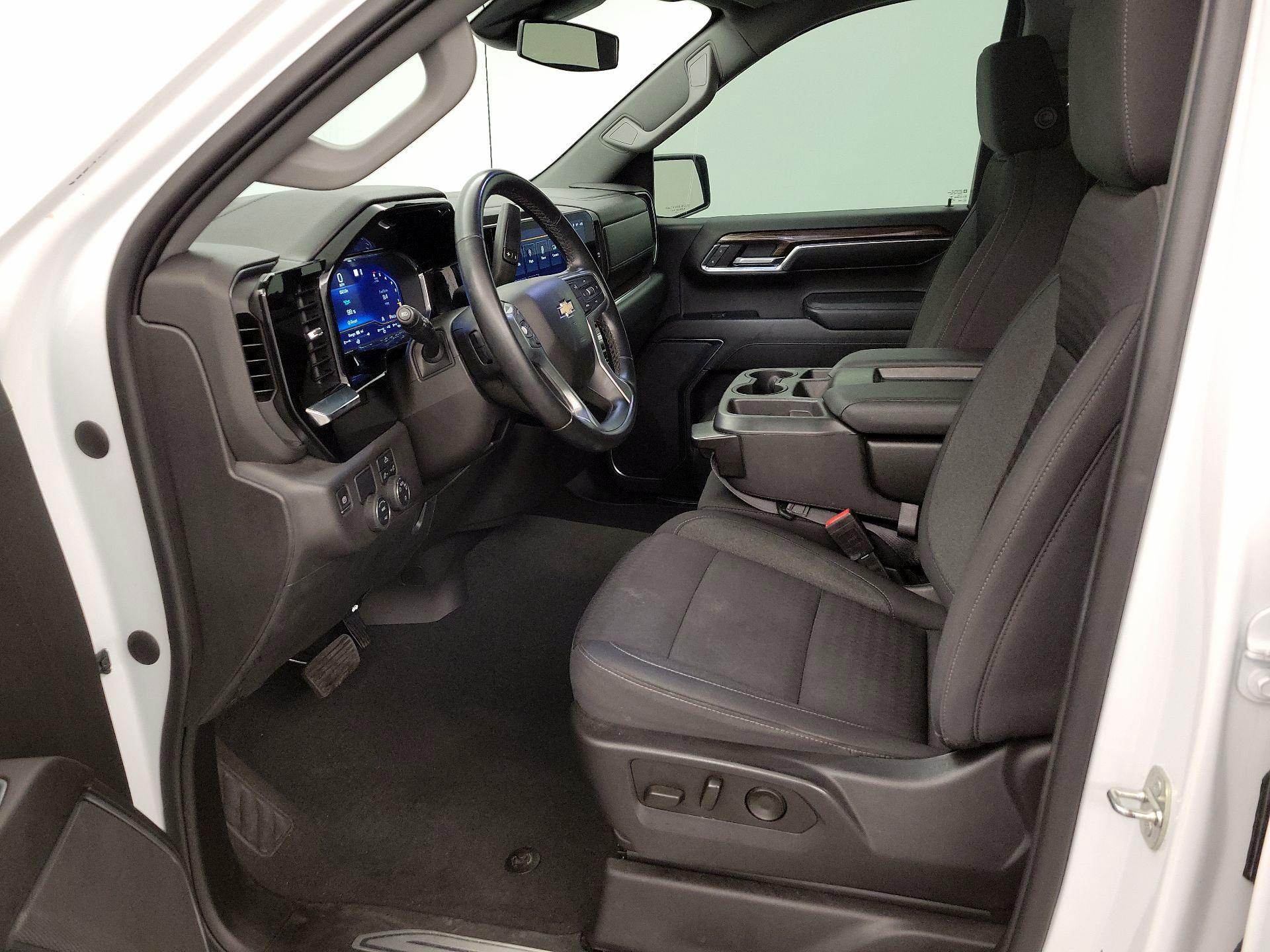Thumbnail: 2023 Chevrolet Silverado 1500 - 11