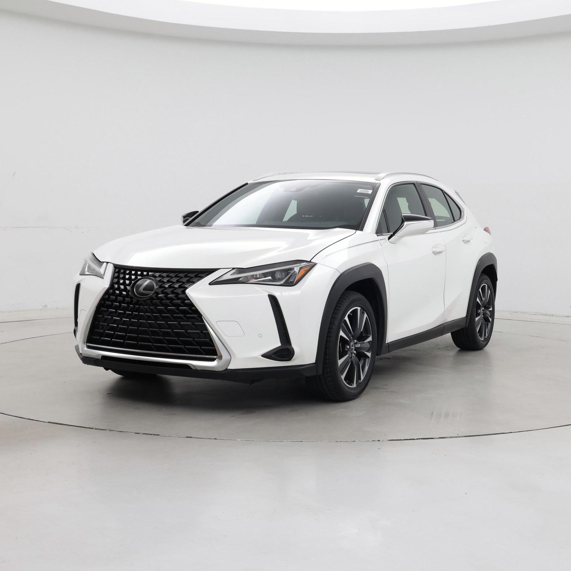 Thumbnail: 2021 Lexus UX - 4
