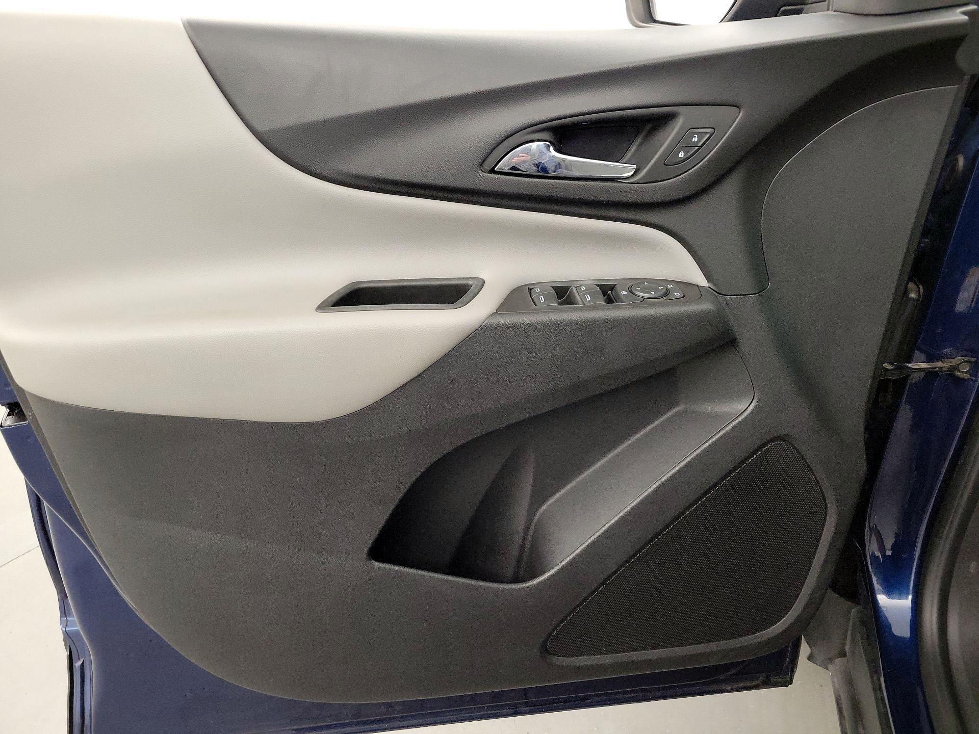 Thumbnail: 2022 Chevrolet Equinox - 12
