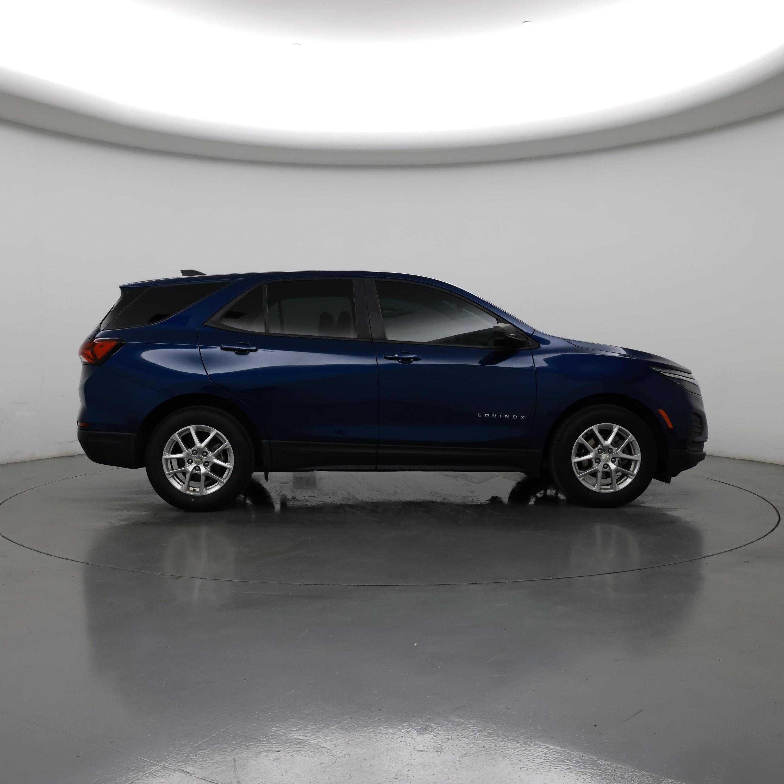 Thumbnail: 2022 Chevrolet Equinox - 7