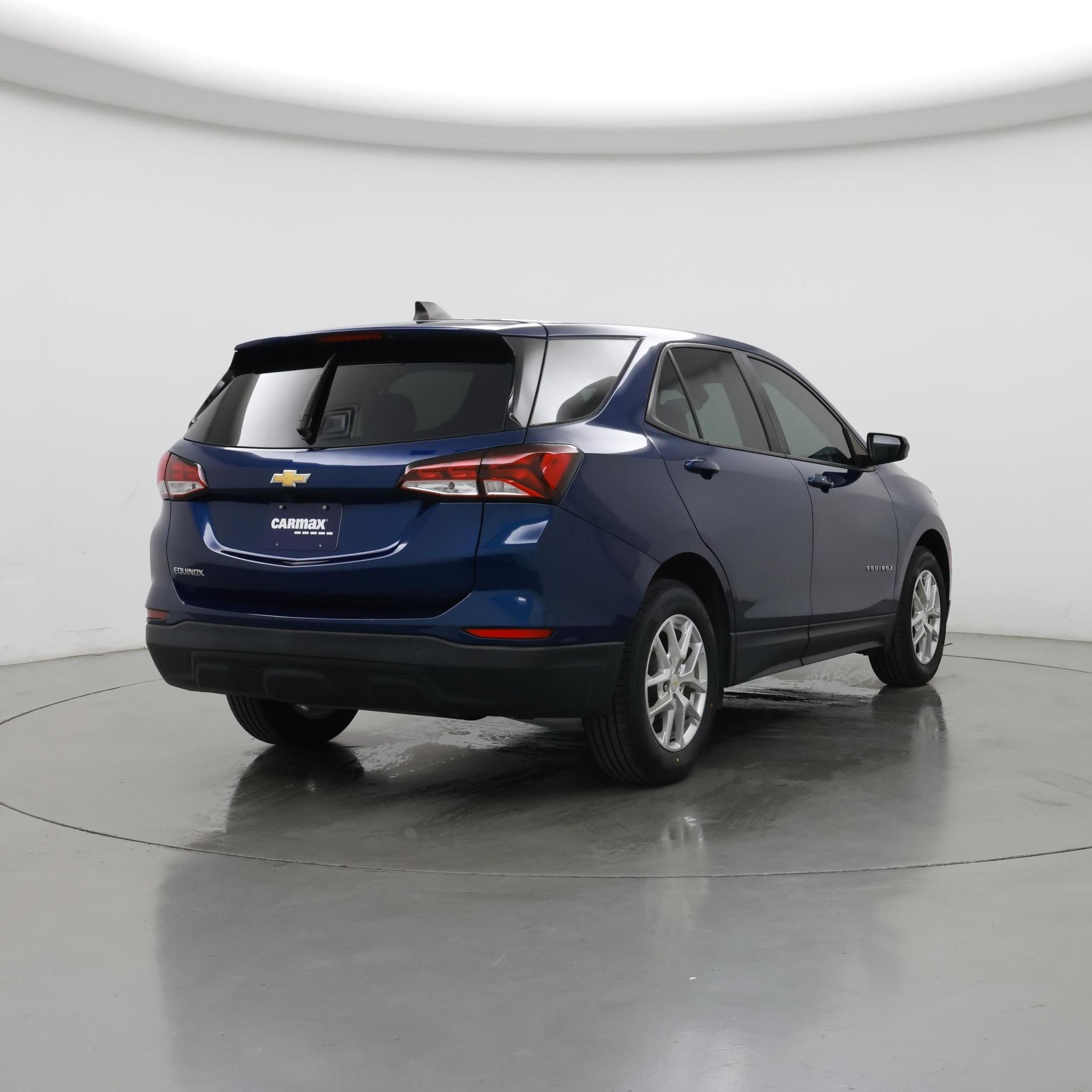 Thumbnail: 2022 Chevrolet Equinox - 8