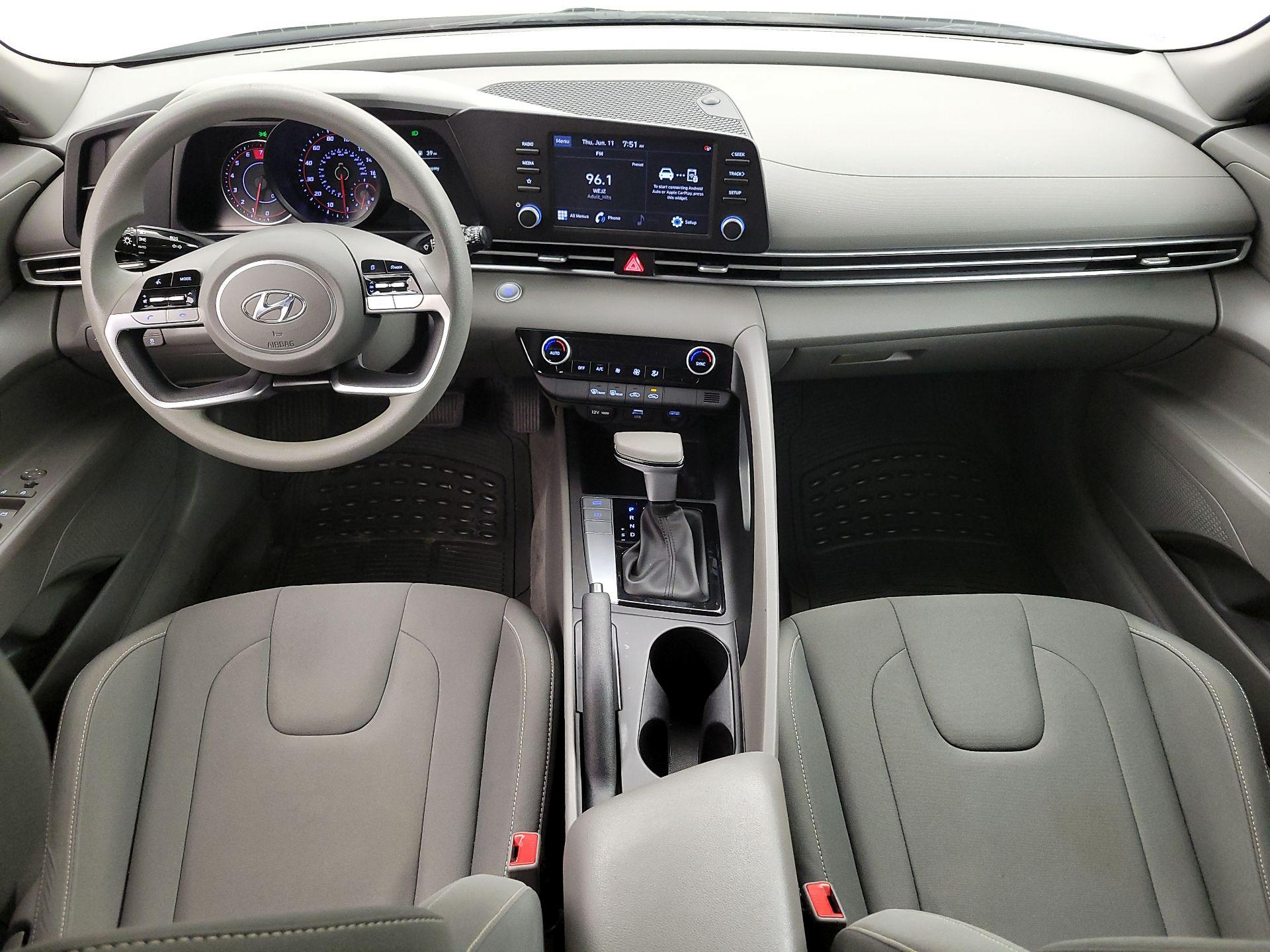 Thumbnail: 2023 Hyundai Elantra - 9