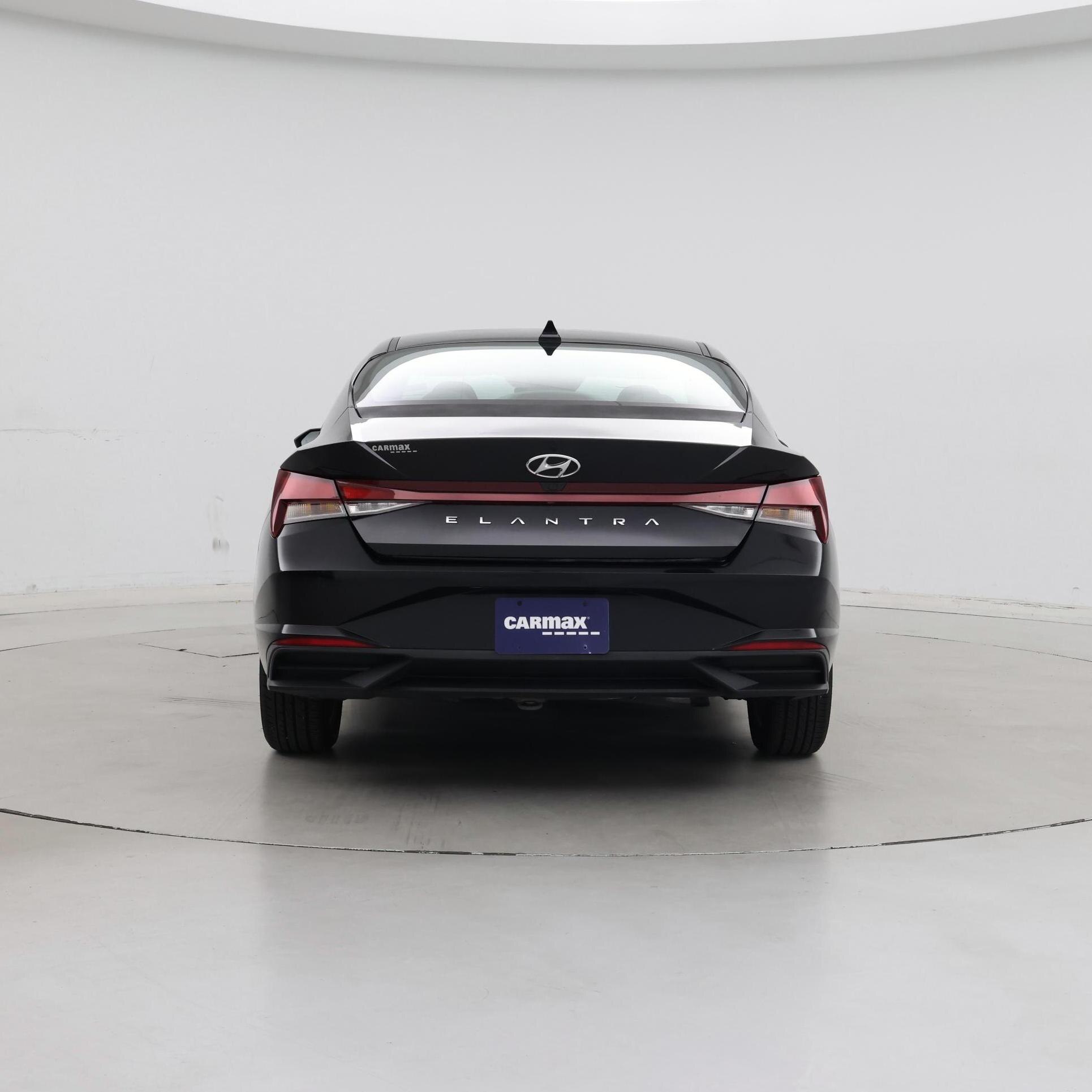 Thumbnail: 2023 Hyundai Elantra - 6