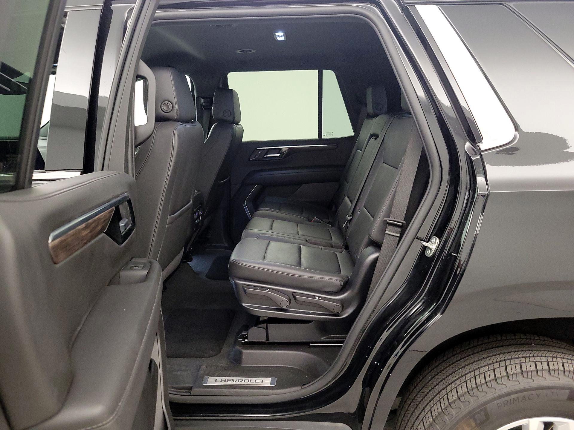 Thumbnail: 2025 Chevrolet Tahoe - 20