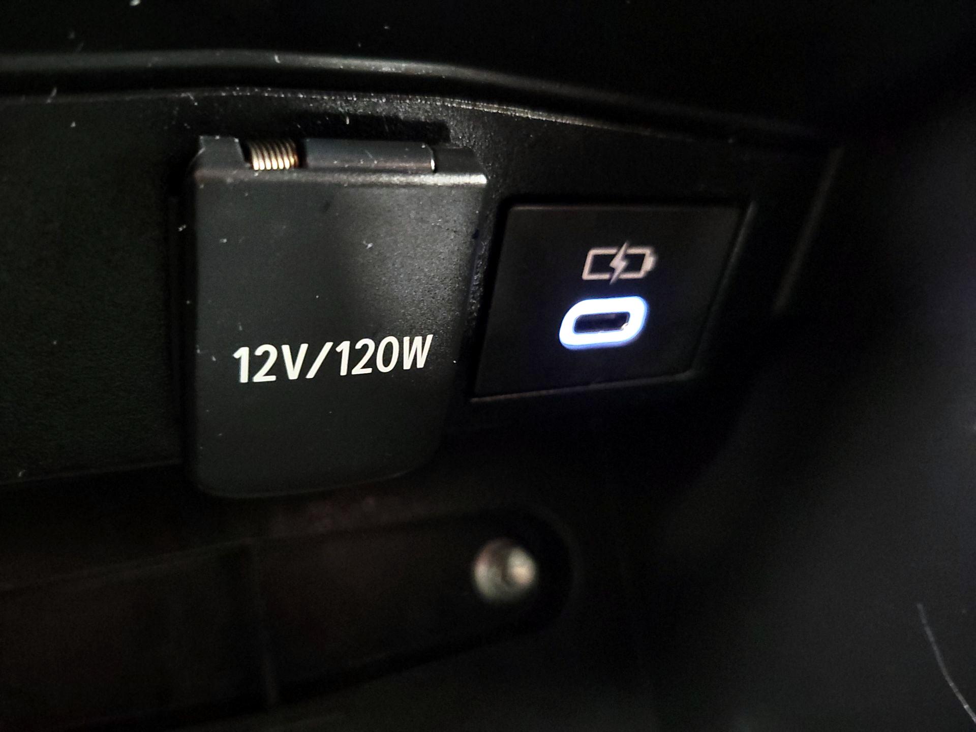 Thumbnail: 2024 Toyota Corolla - 18