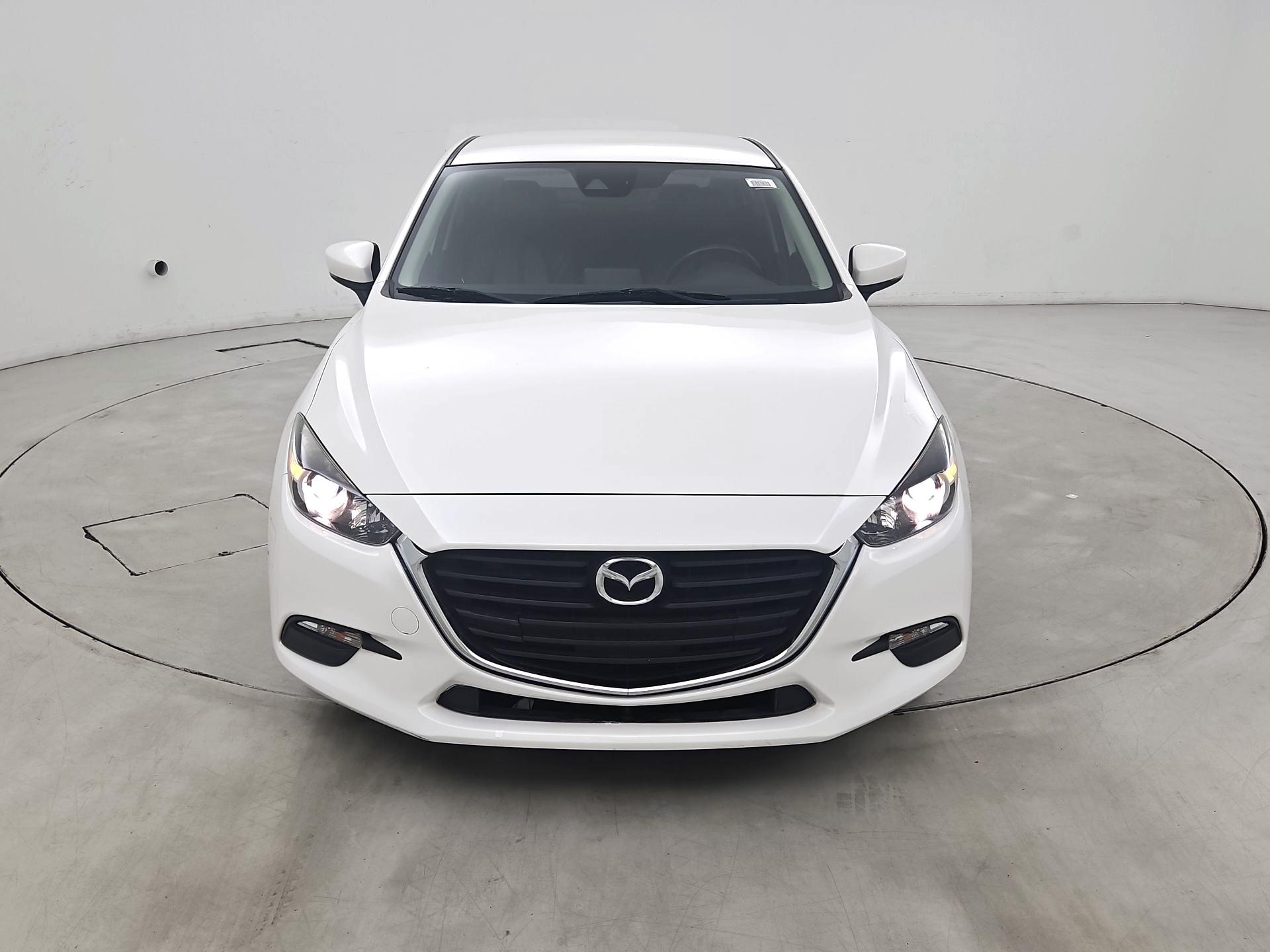 Thumbnail: 2018 Mazda Mazda3 - 2
