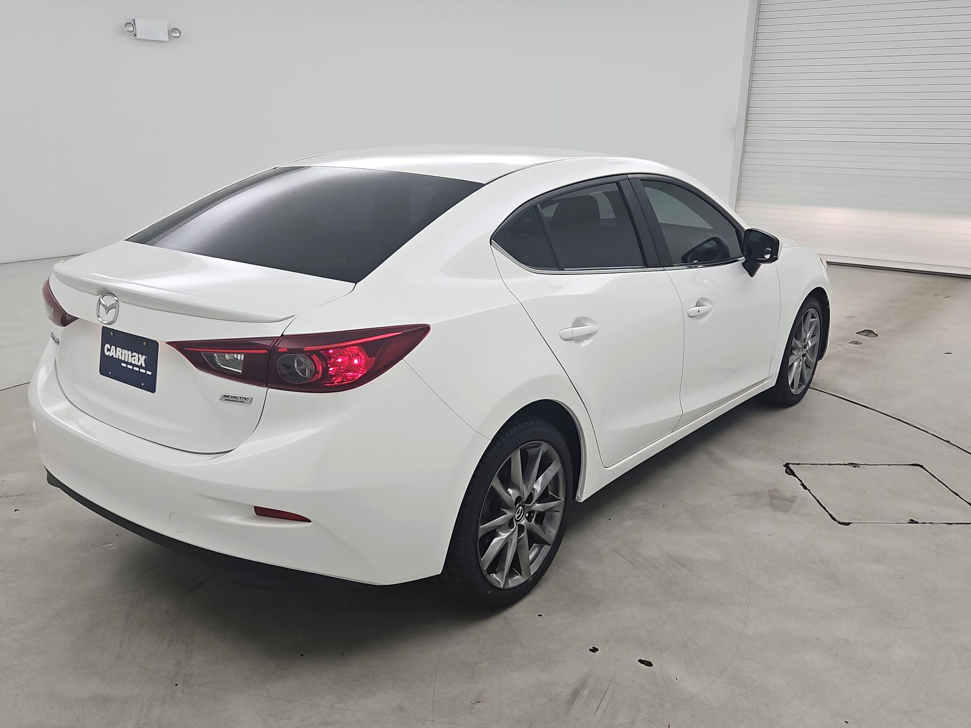 Thumbnail: 2018 Mazda Mazda3 - 5