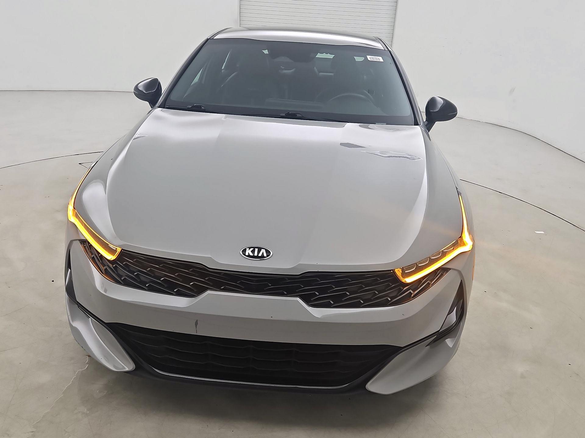 Thumbnail: 2021 Kia K5 - 2