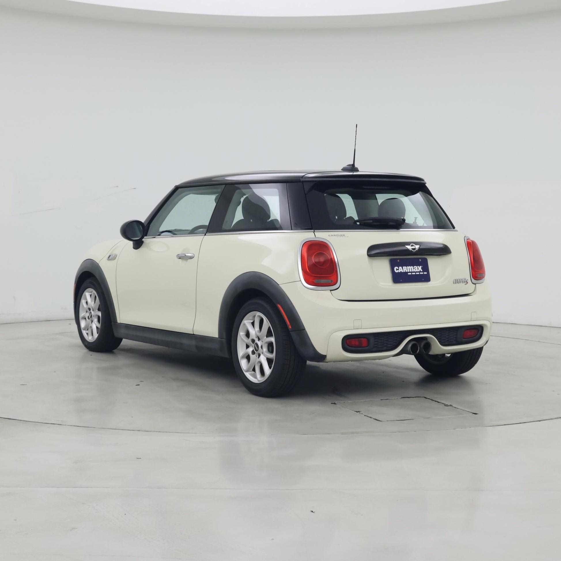 Thumbnail: 2015 MINI Cooper Hardtop - 2