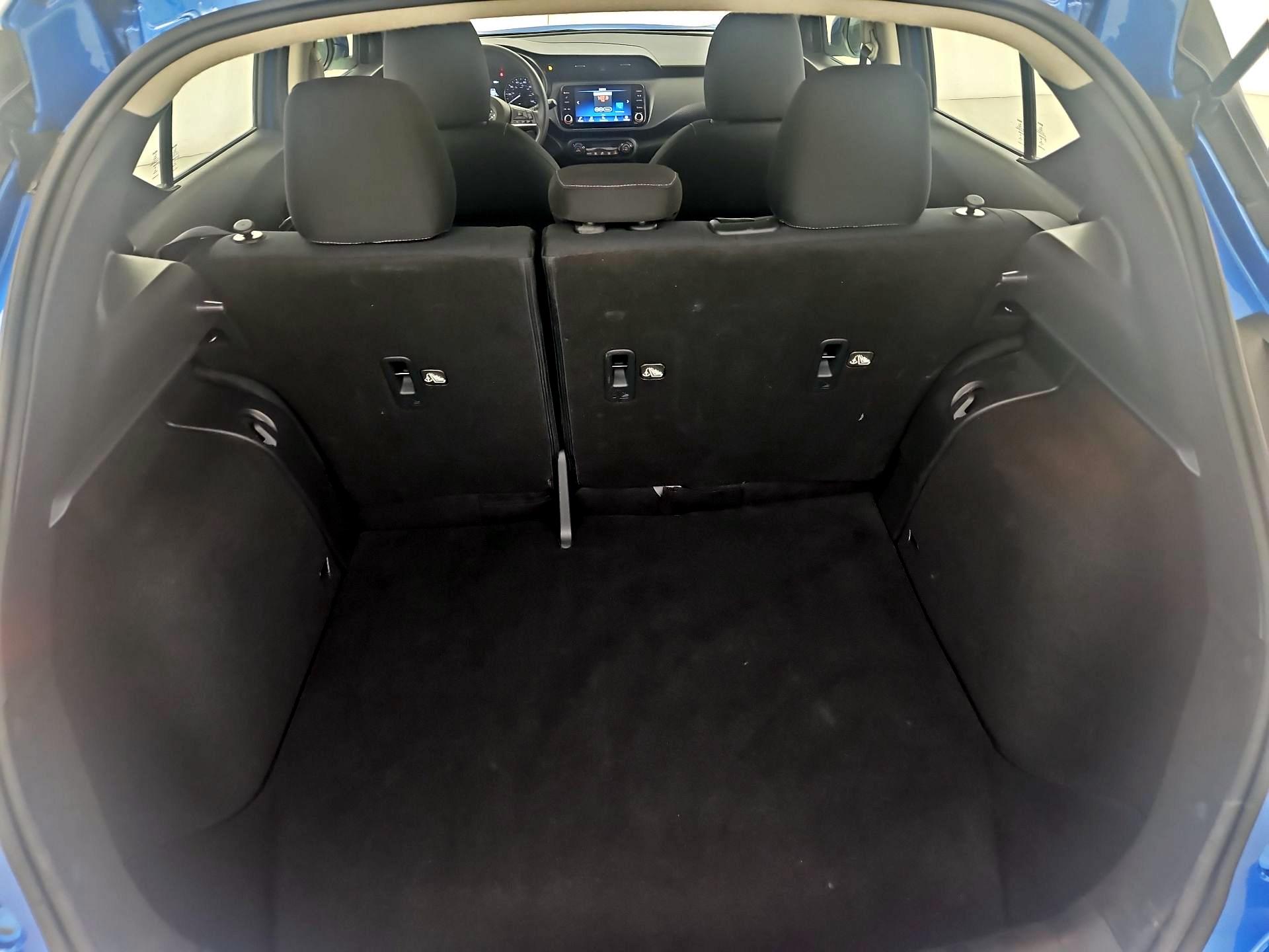 Thumbnail: 2021 Nissan Kicks - 18