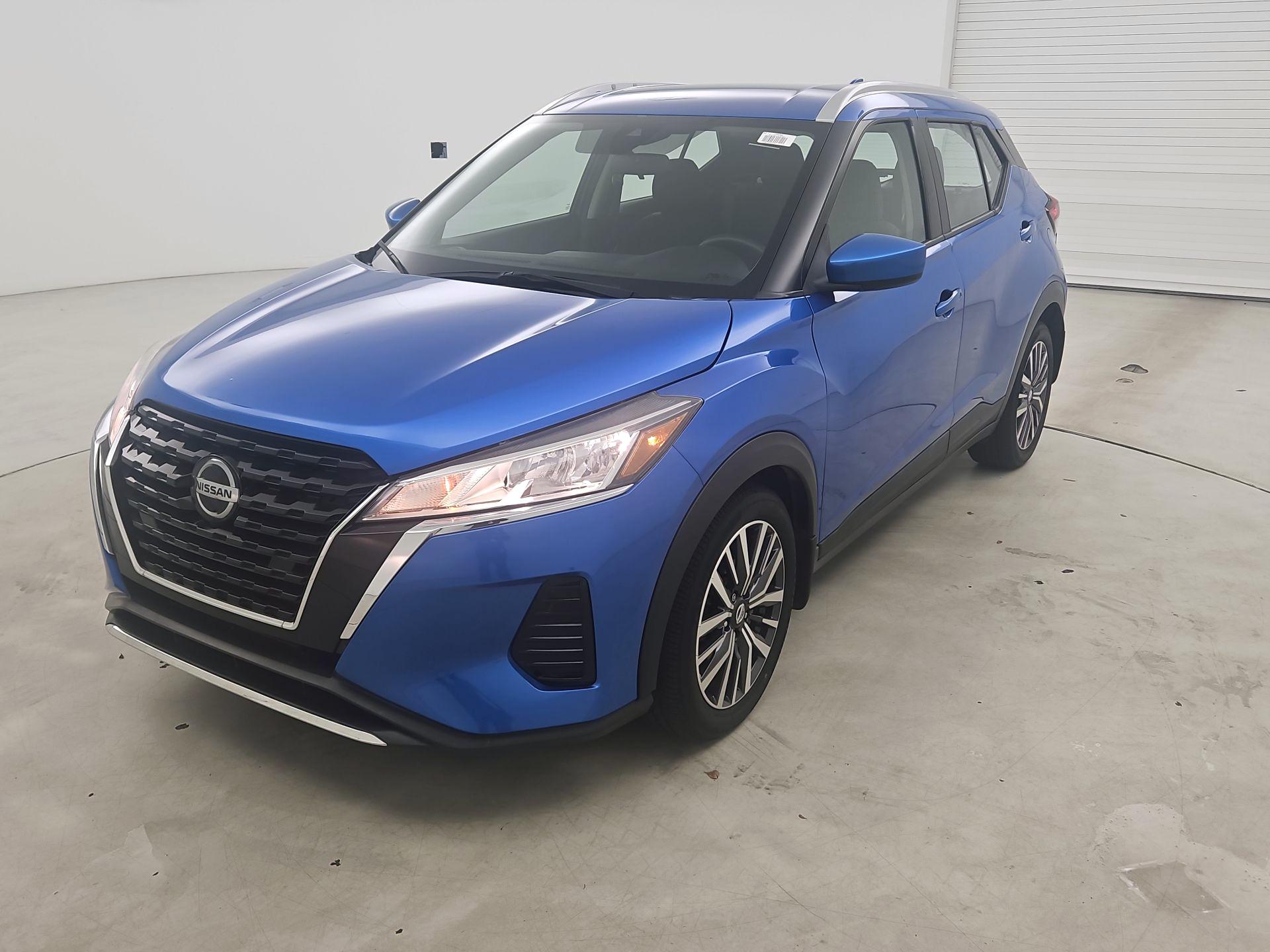 Thumbnail: 2021 Nissan Kicks - 3